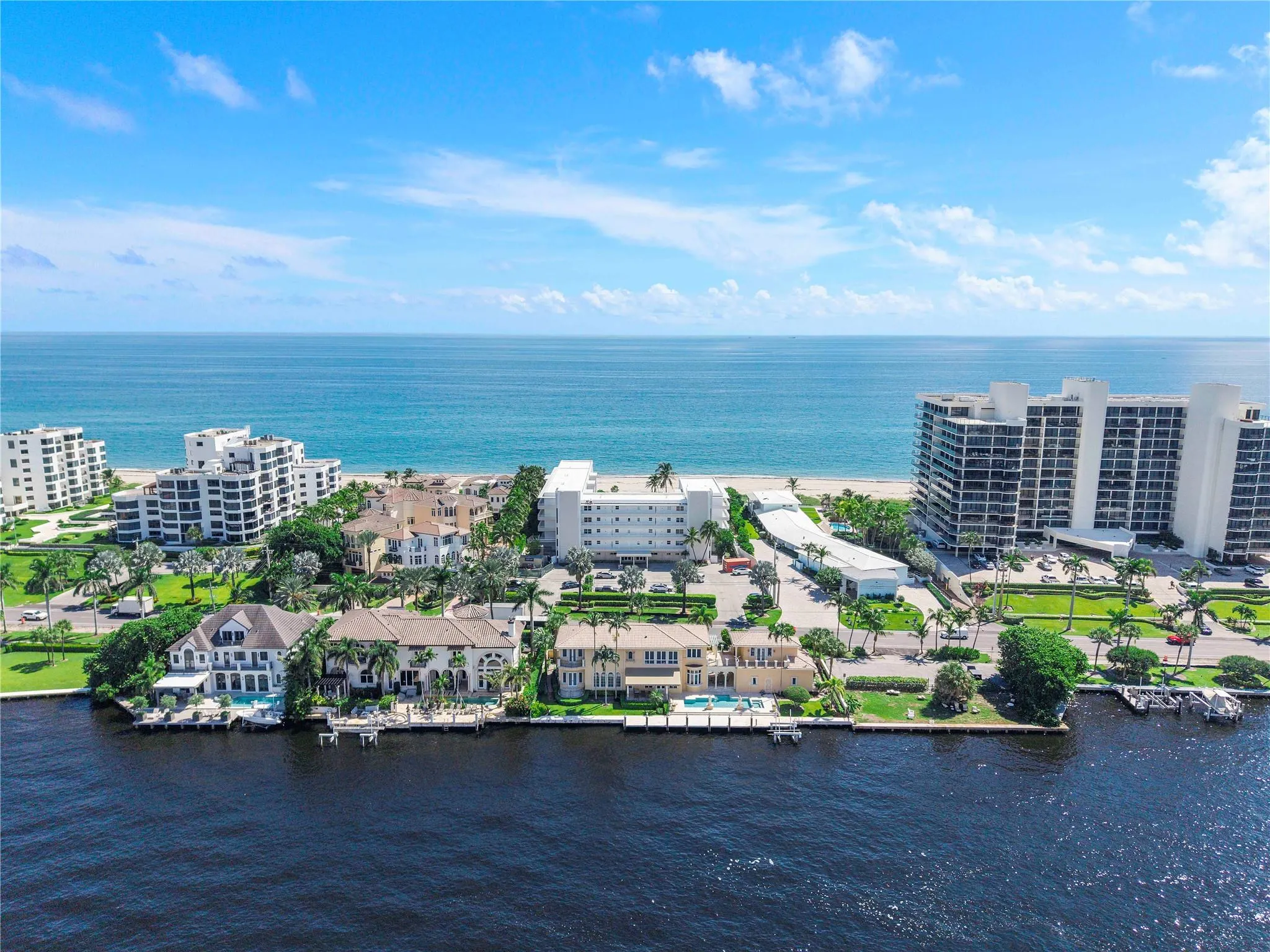 2701 S Ocean Blvd, #15