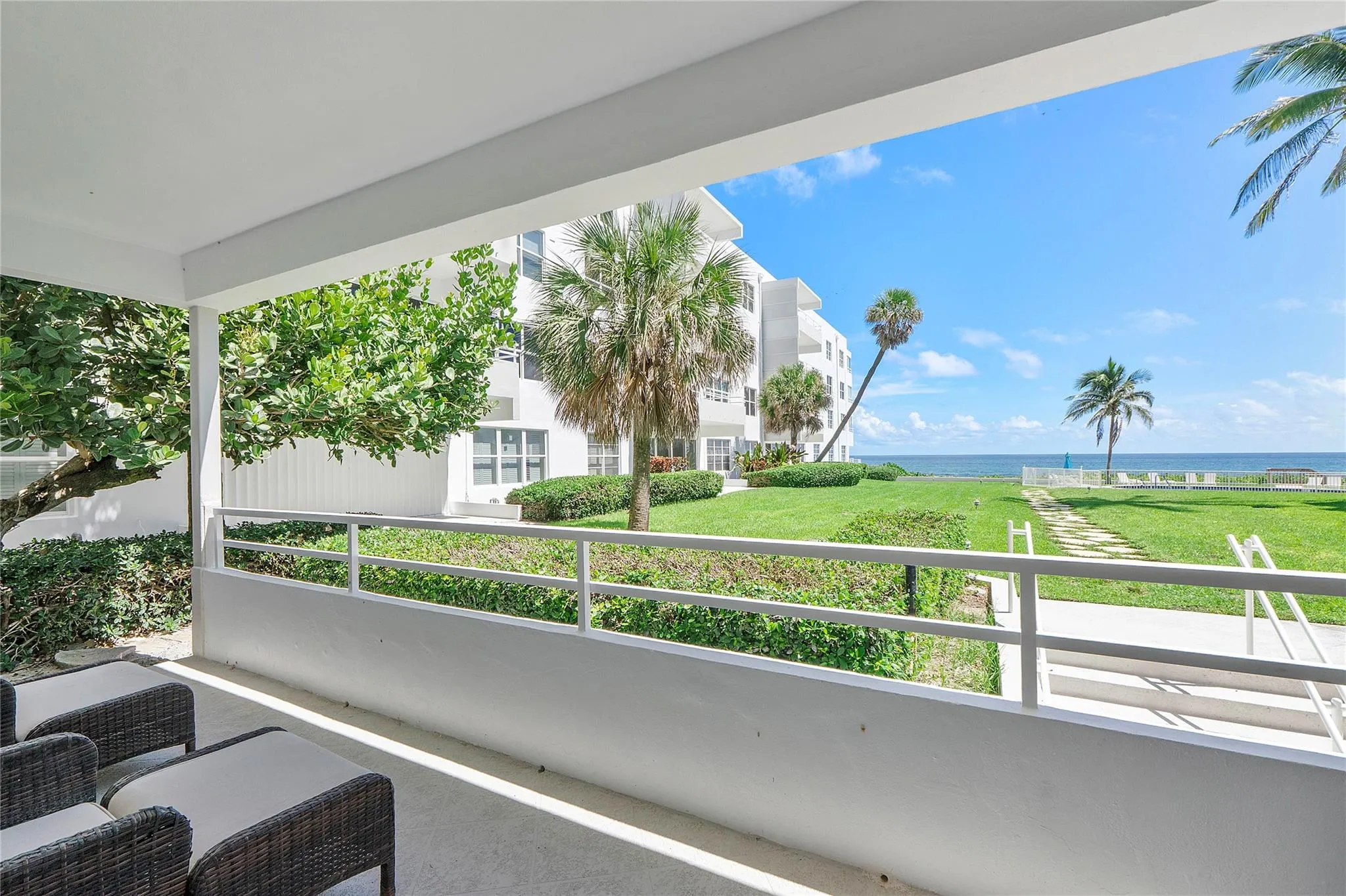 2701 S Ocean Blvd, #15