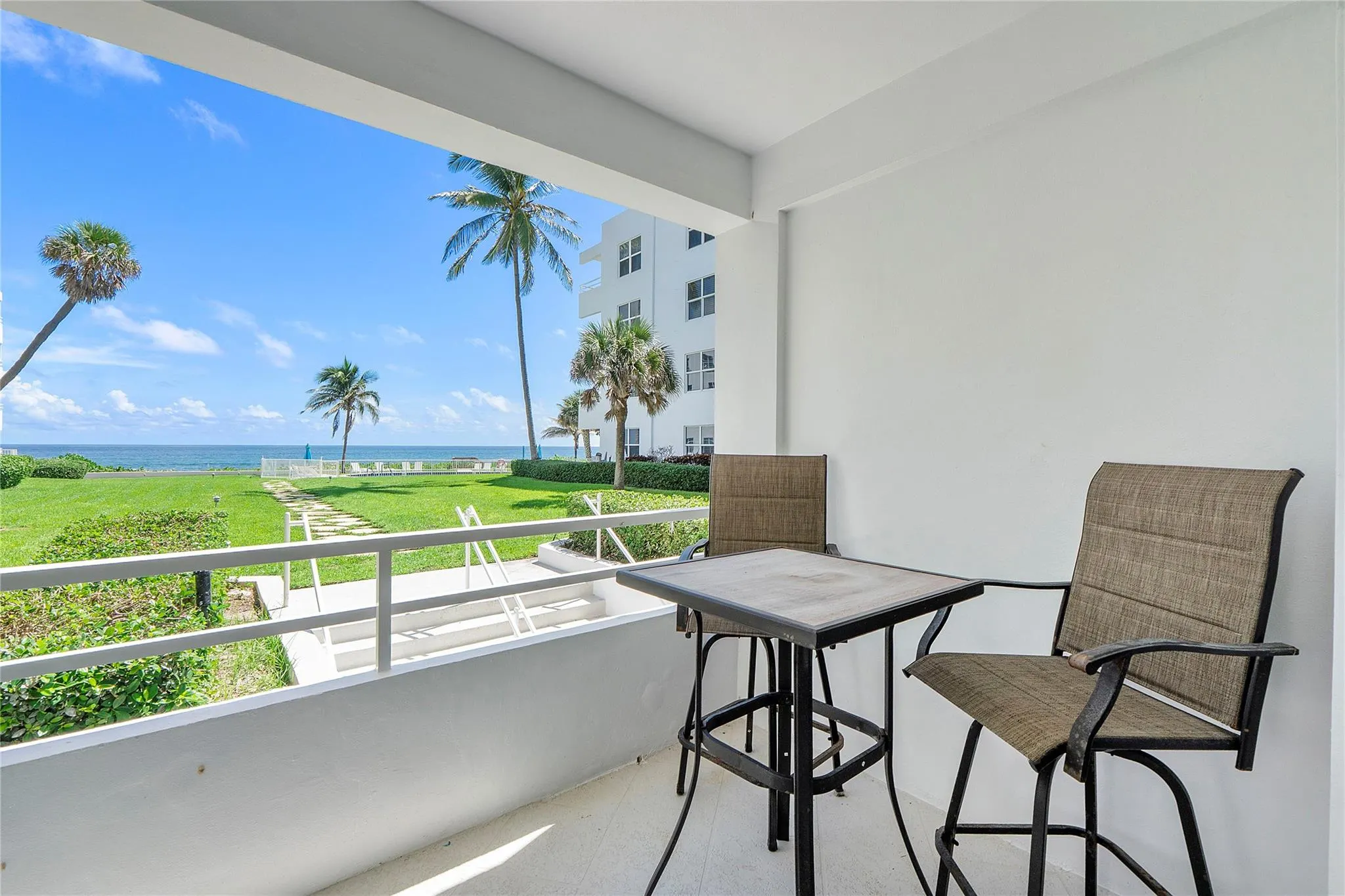 2701 S Ocean Blvd, #15