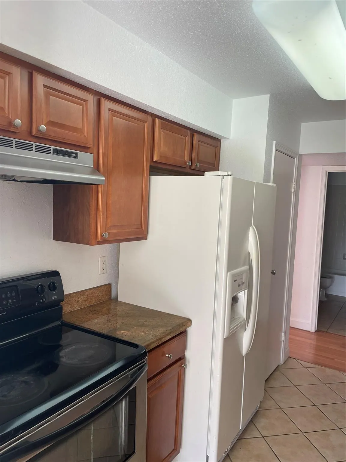 799 Riverside Dr, #1023