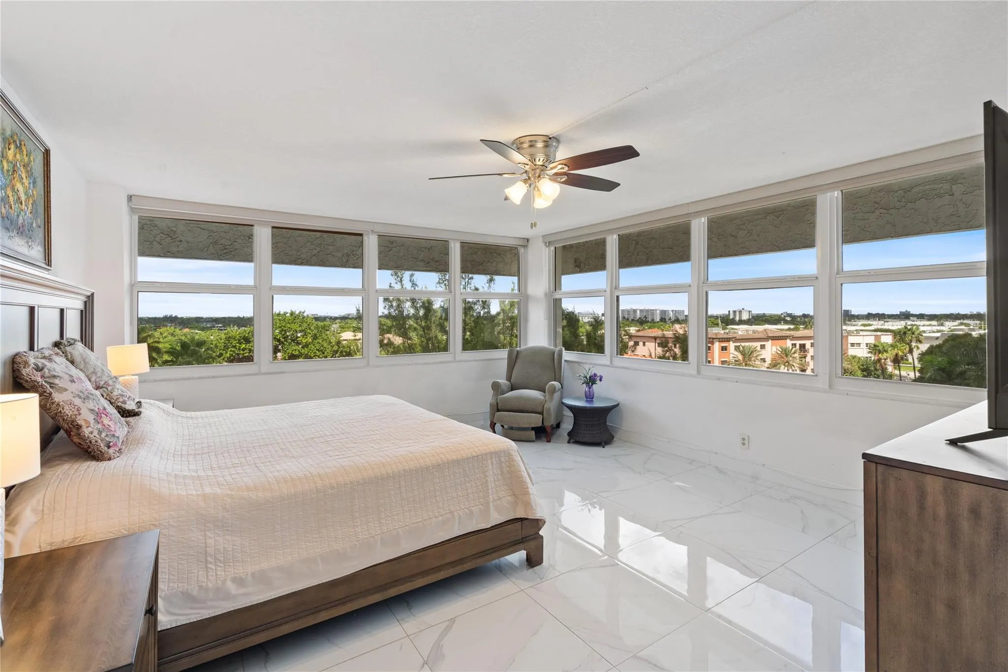 4280 Galt Ocean Dr, #5F