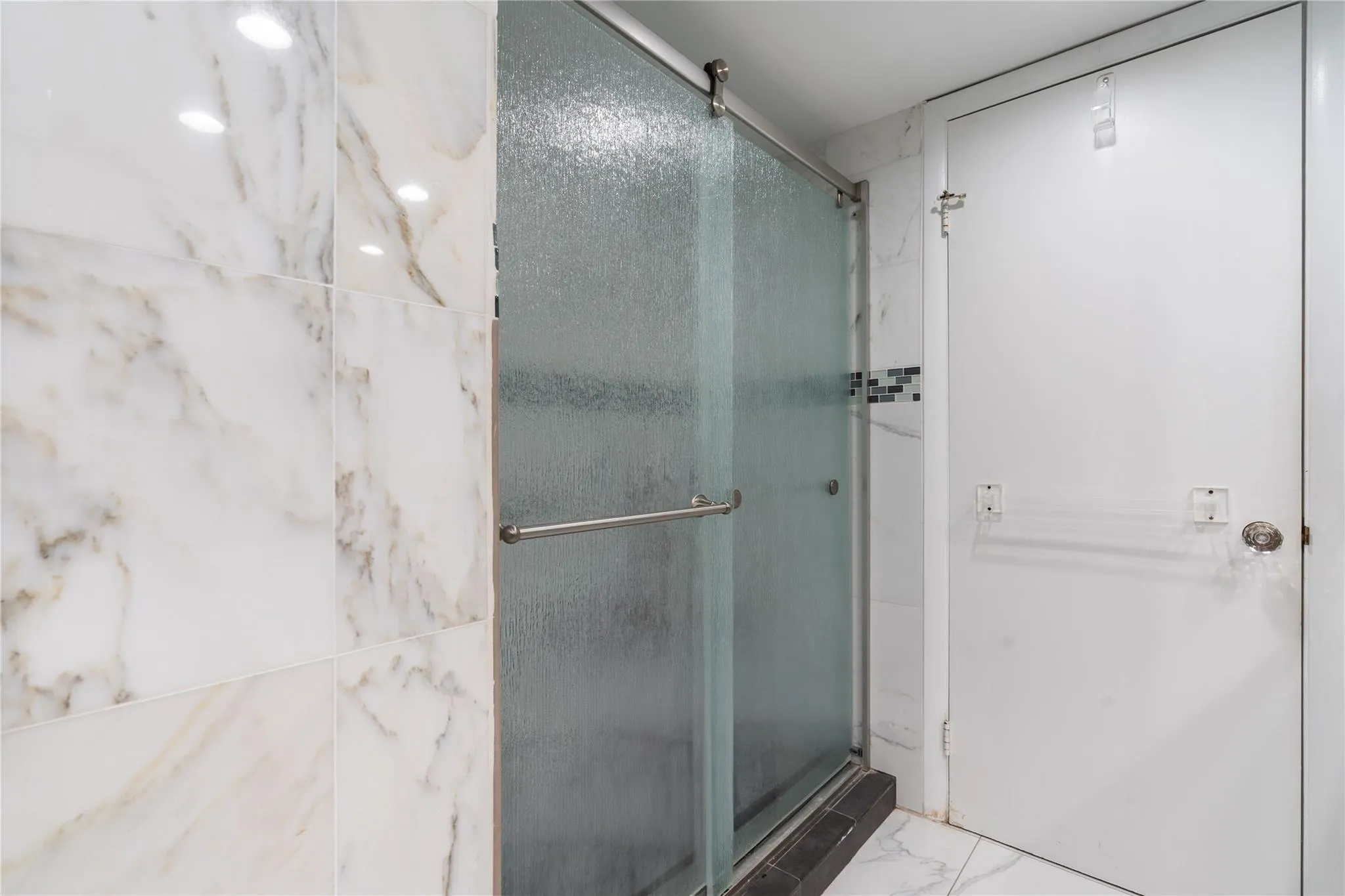 4280 Galt Ocean Dr, #5F