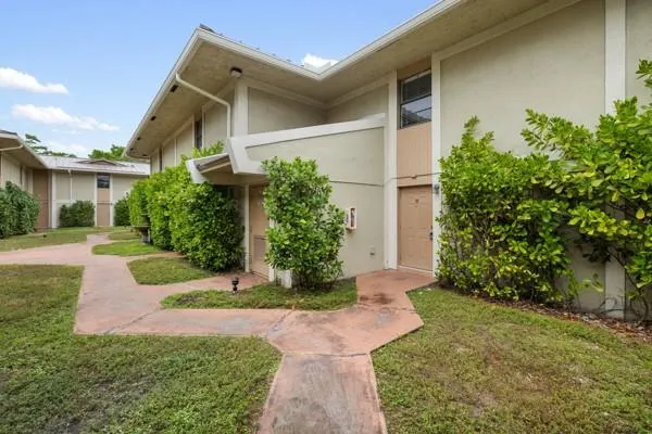 8801 W Sample Rd, #10
