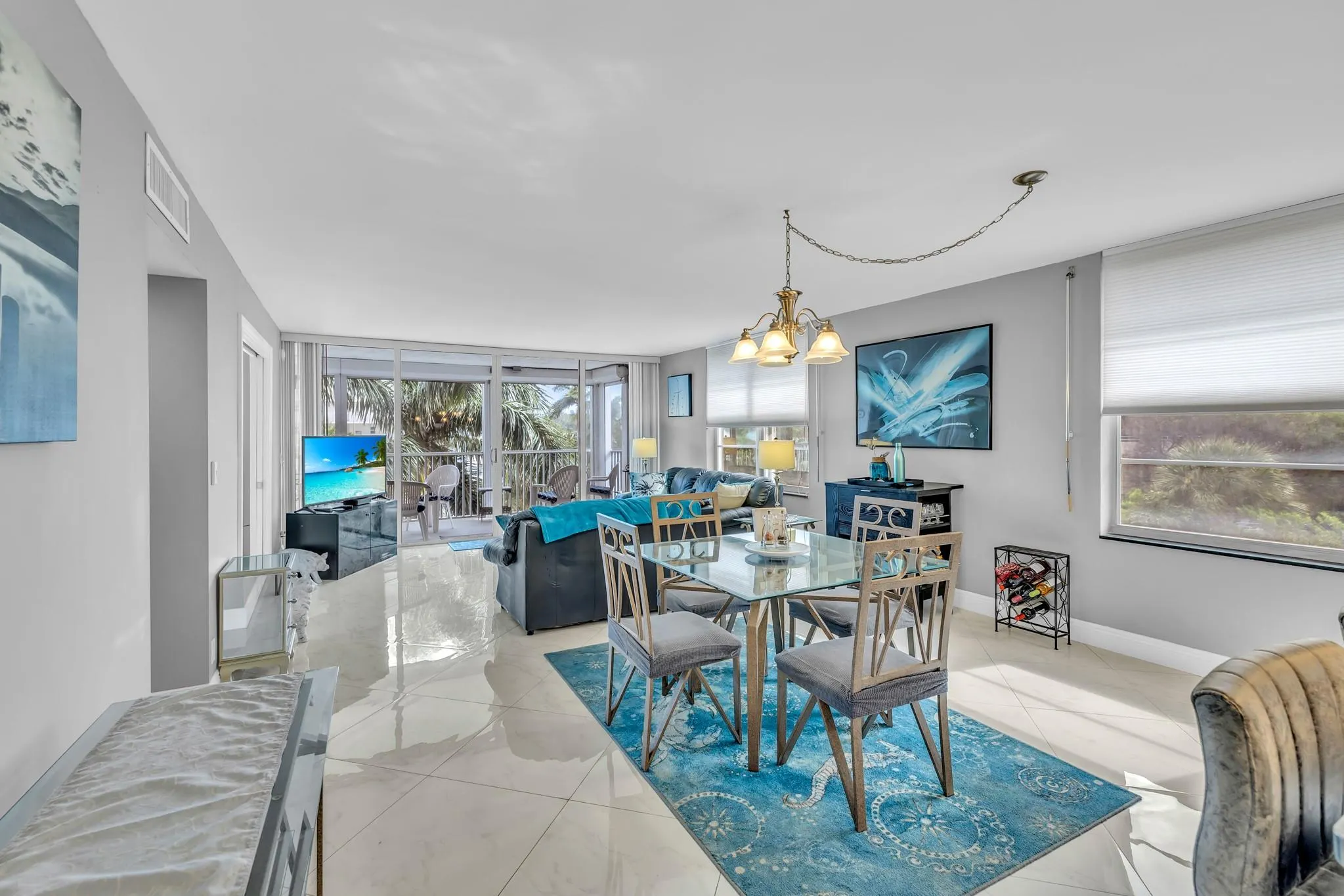 1 Harbourside Dr, #1501