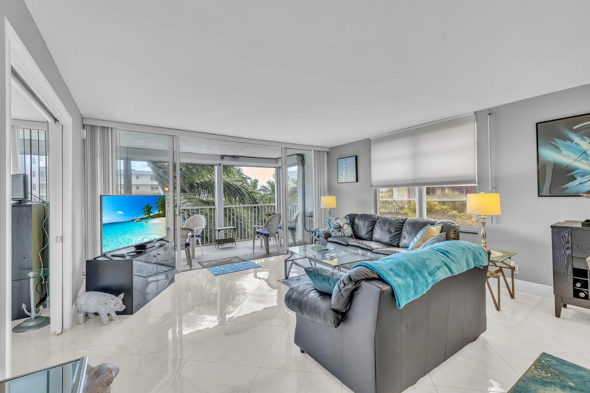 1 Harbourside Dr, #1501
