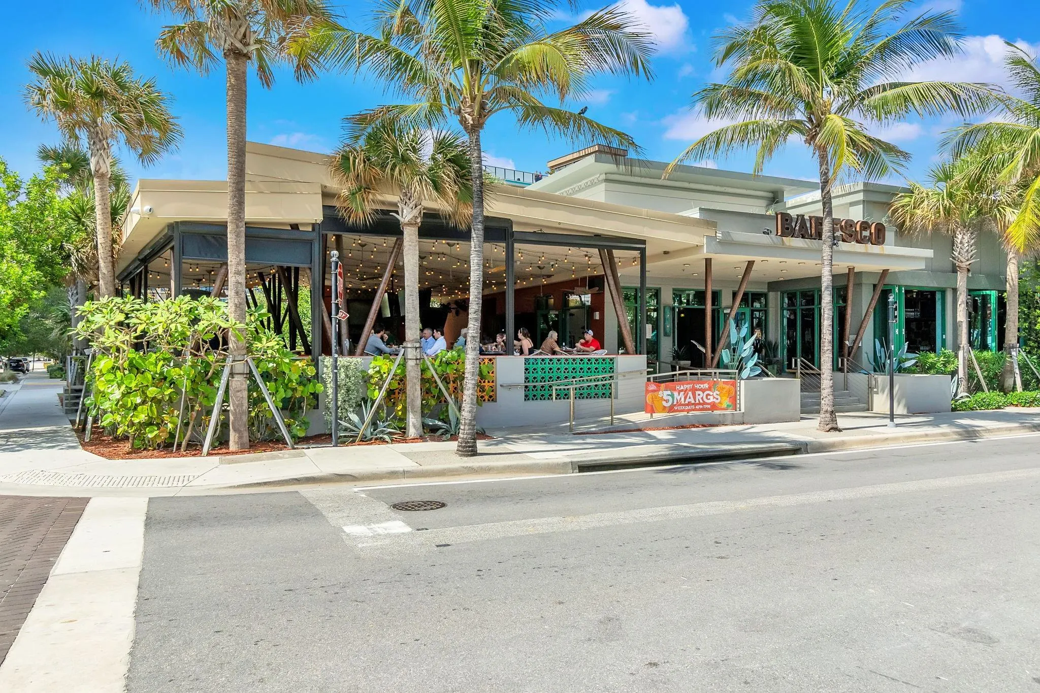 750 N Ocean Blvd, #2010