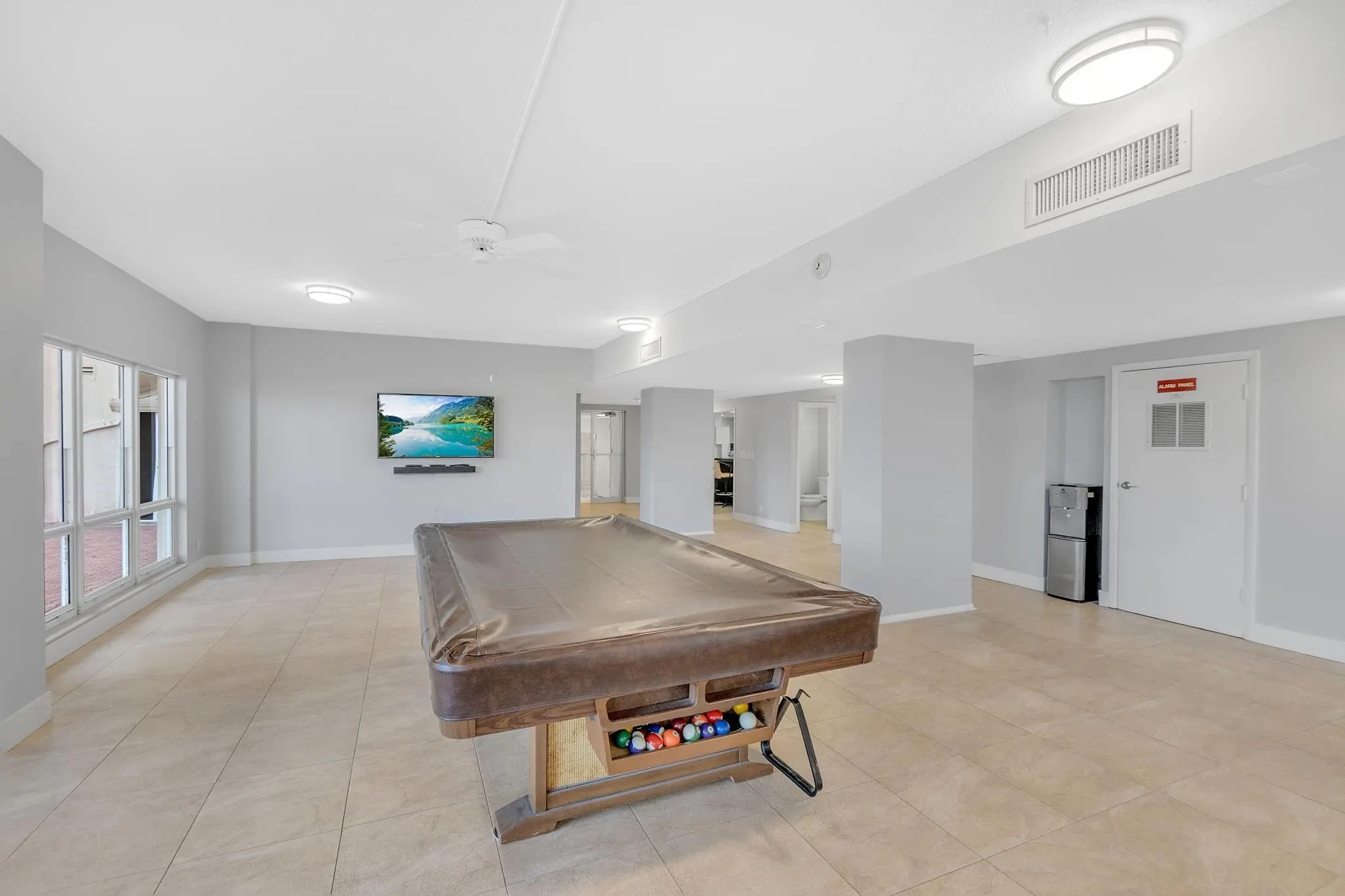 750 N Ocean Blvd, #2010