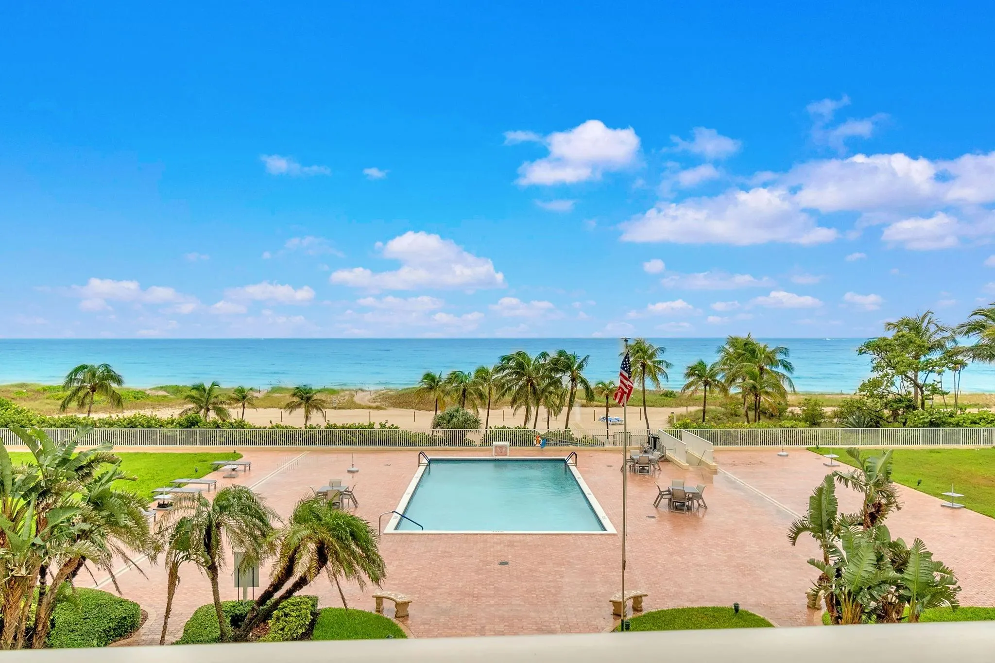 750 N Ocean Blvd, #2010