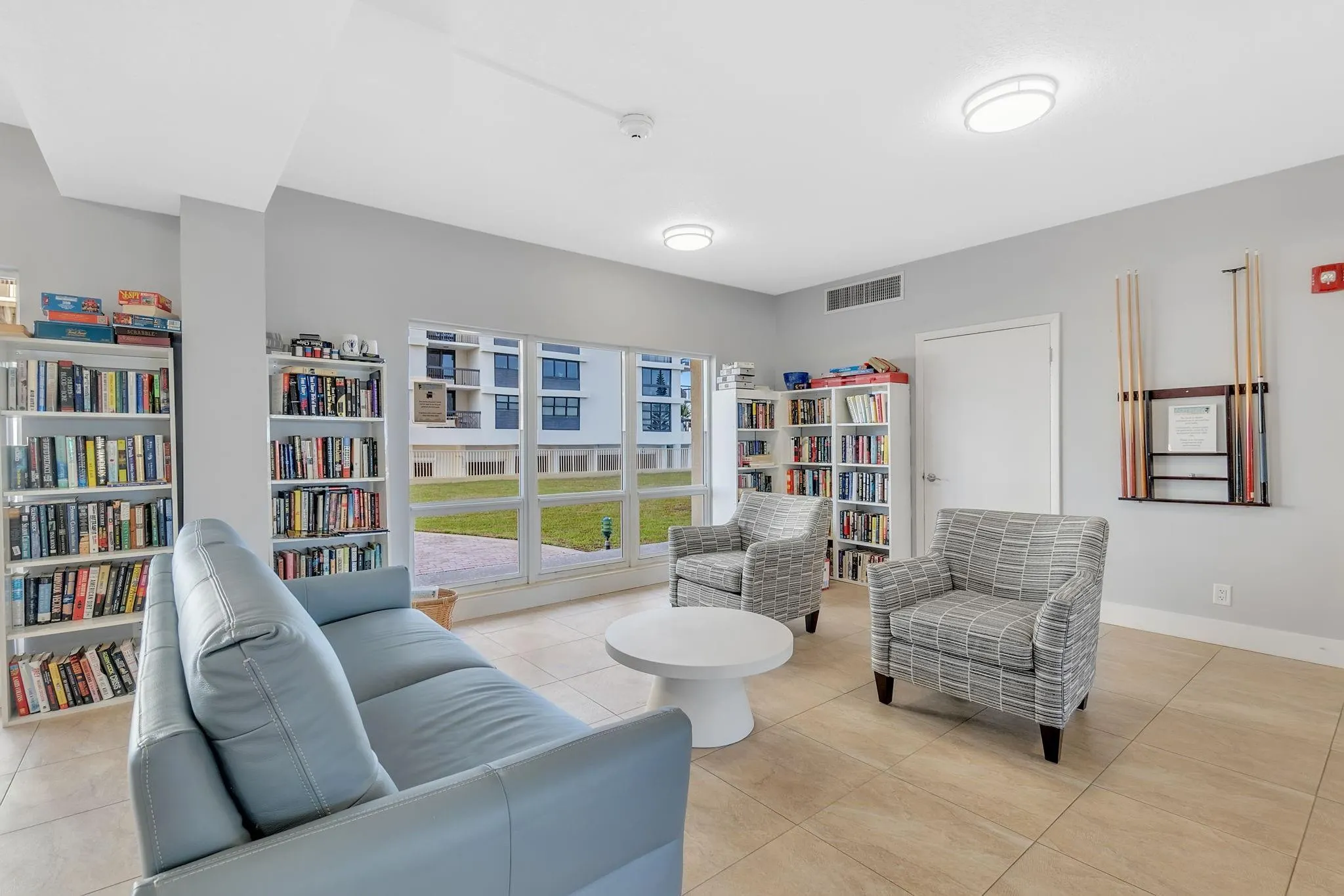 750 N Ocean Blvd, #2010