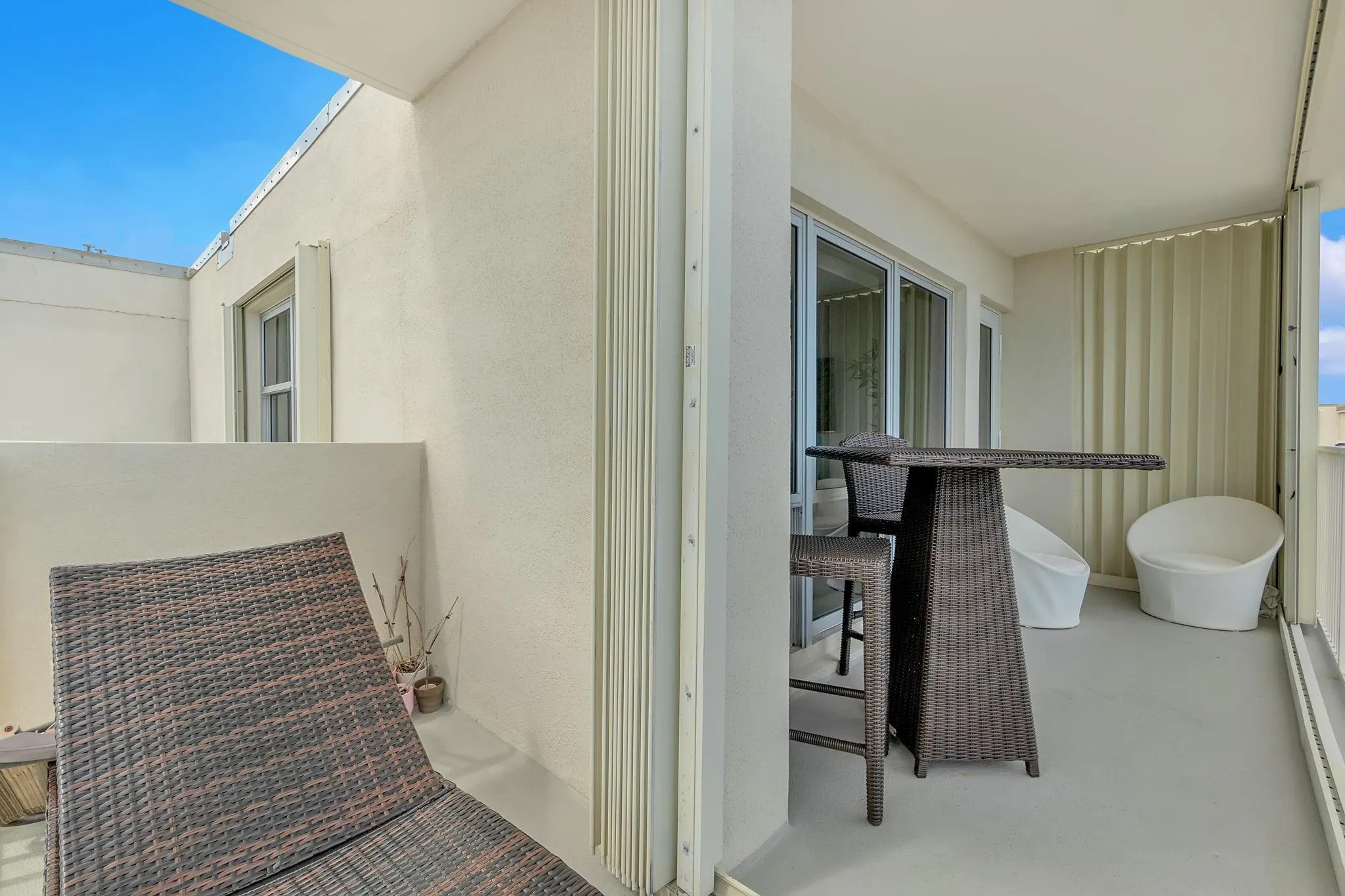 750 N Ocean Blvd, #2010