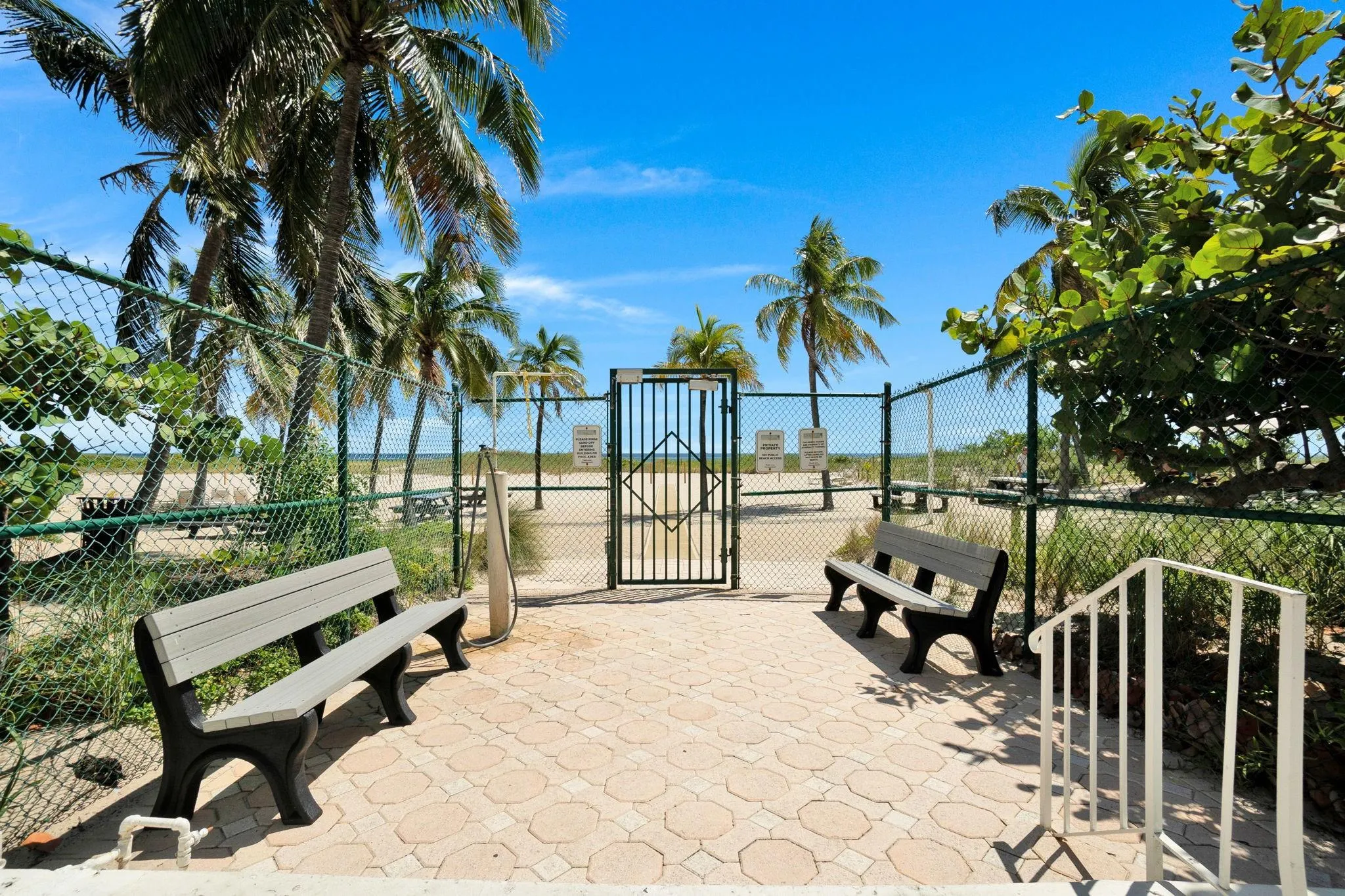 750 N Ocean Blvd, #2010