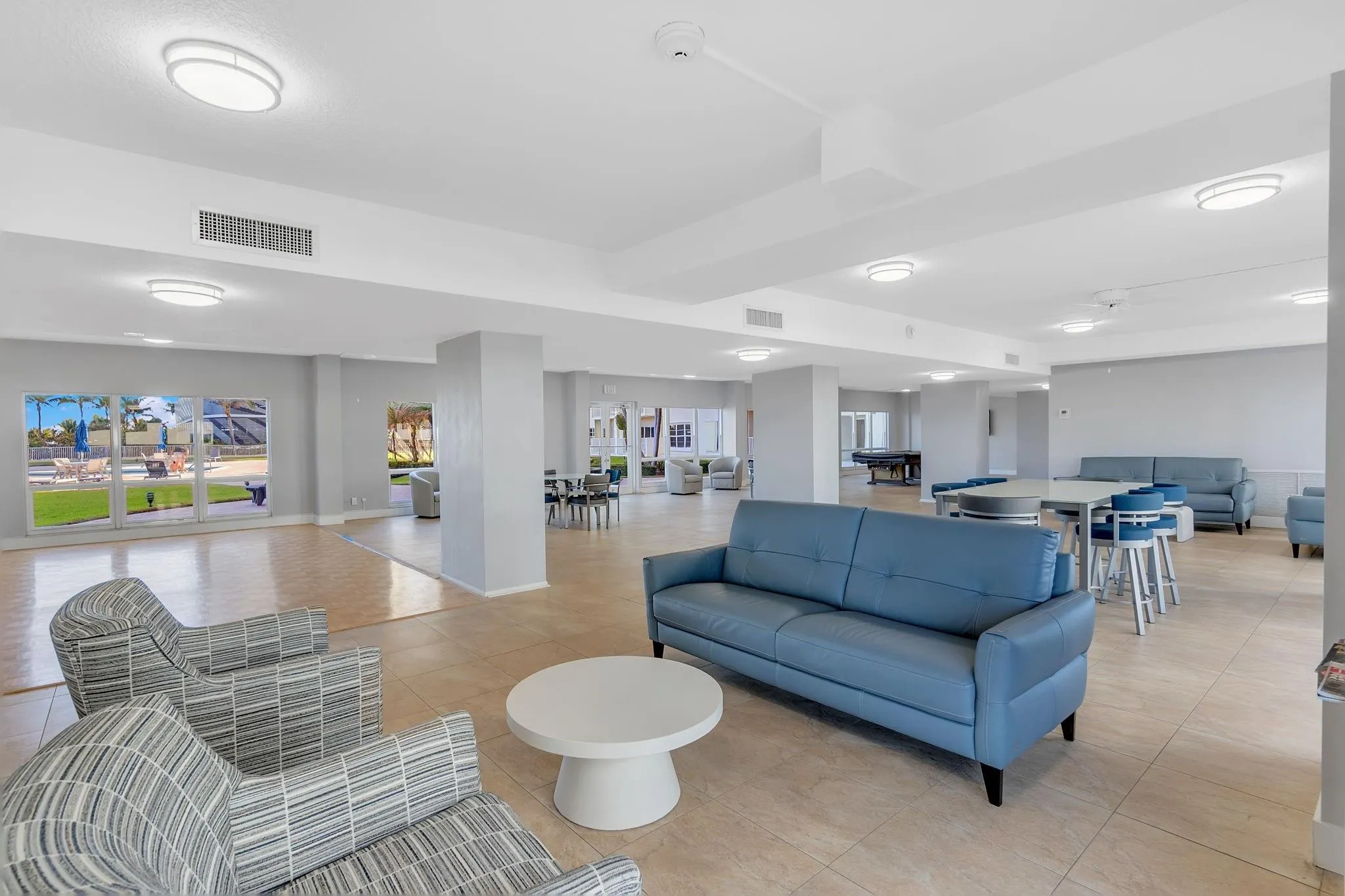 750 N Ocean Blvd, #2010
