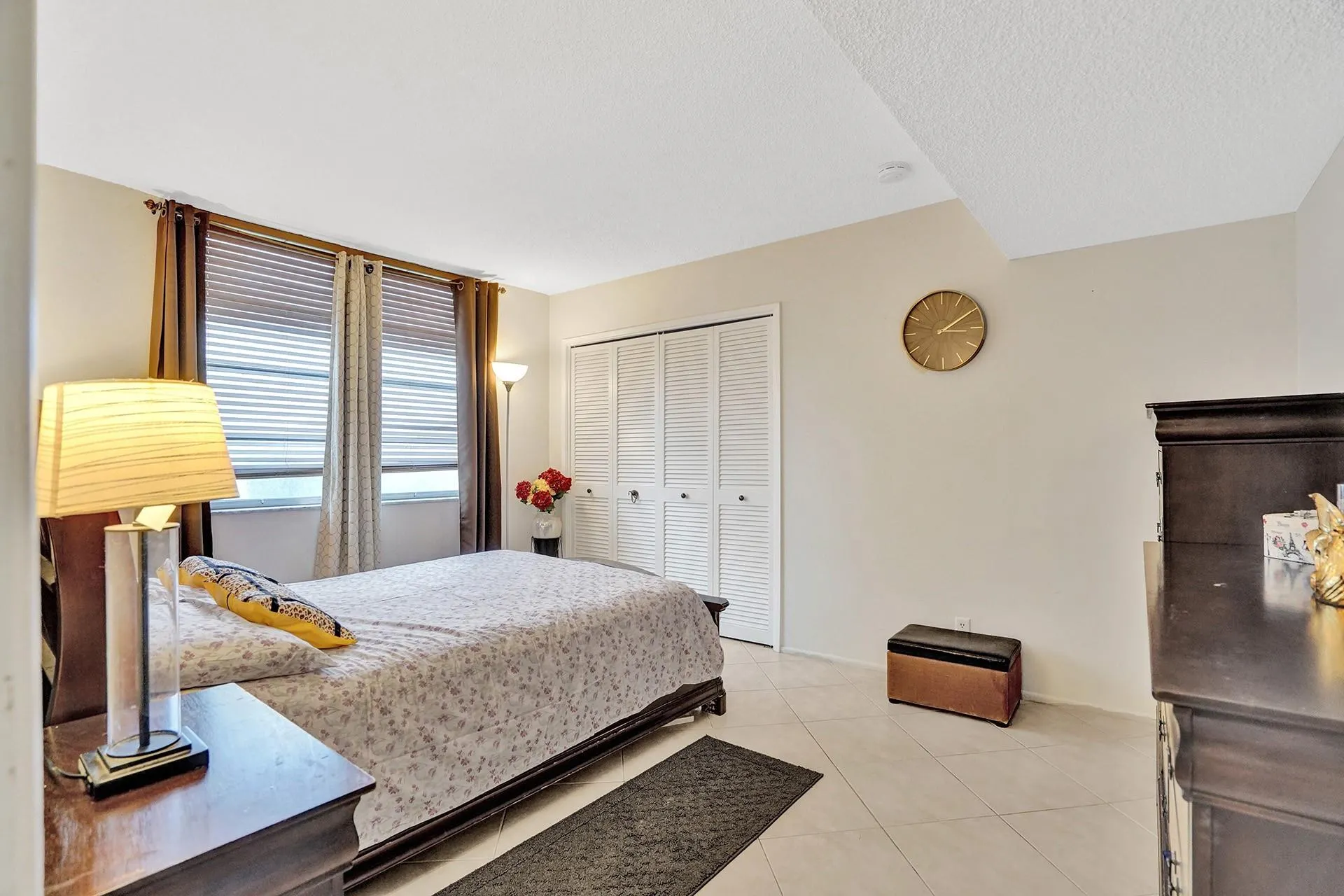 2671 S Course Drive, #610