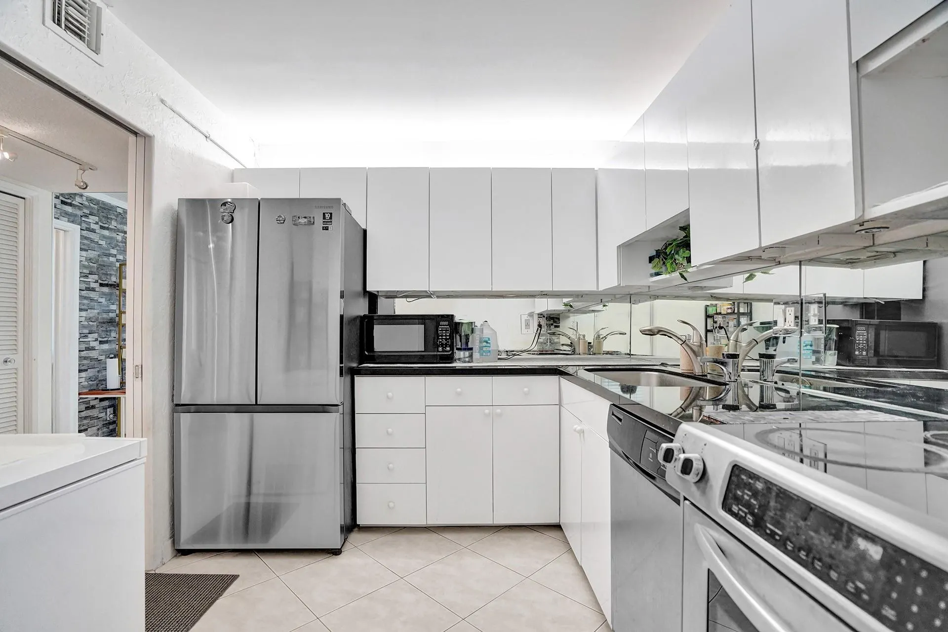 2671 S Course Drive, #610