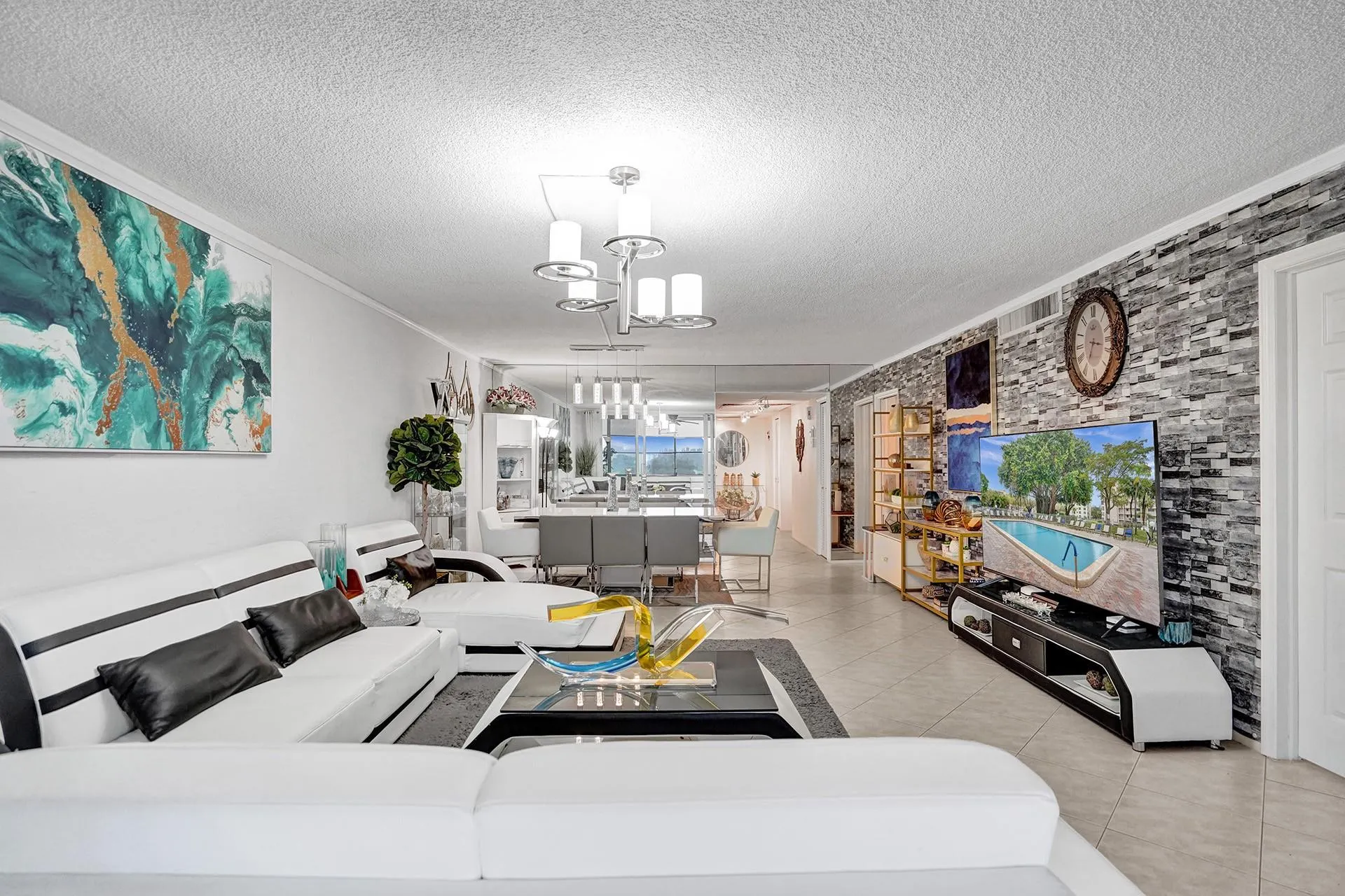 2671 S Course Drive, #610