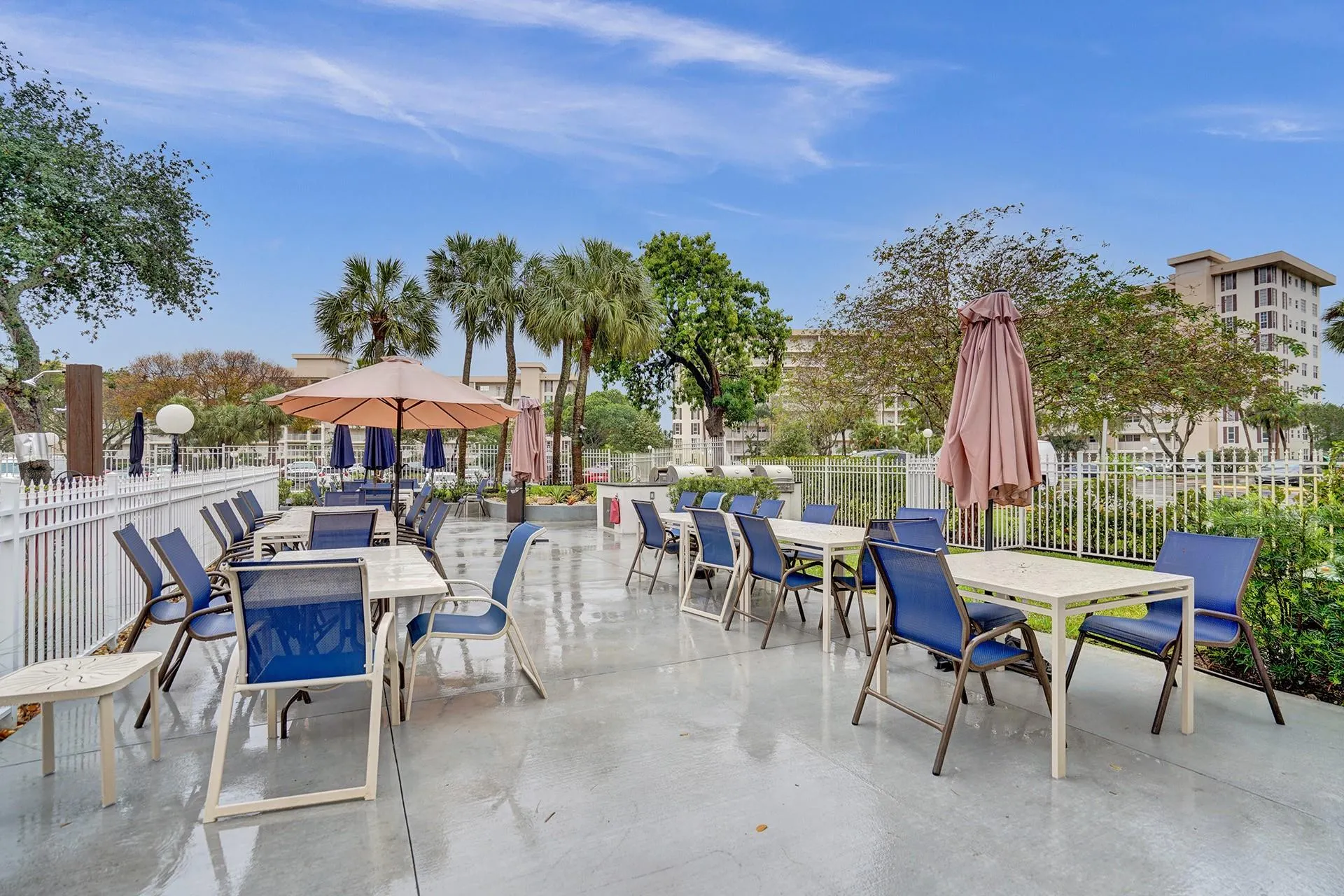 2671 S Course Drive, #610