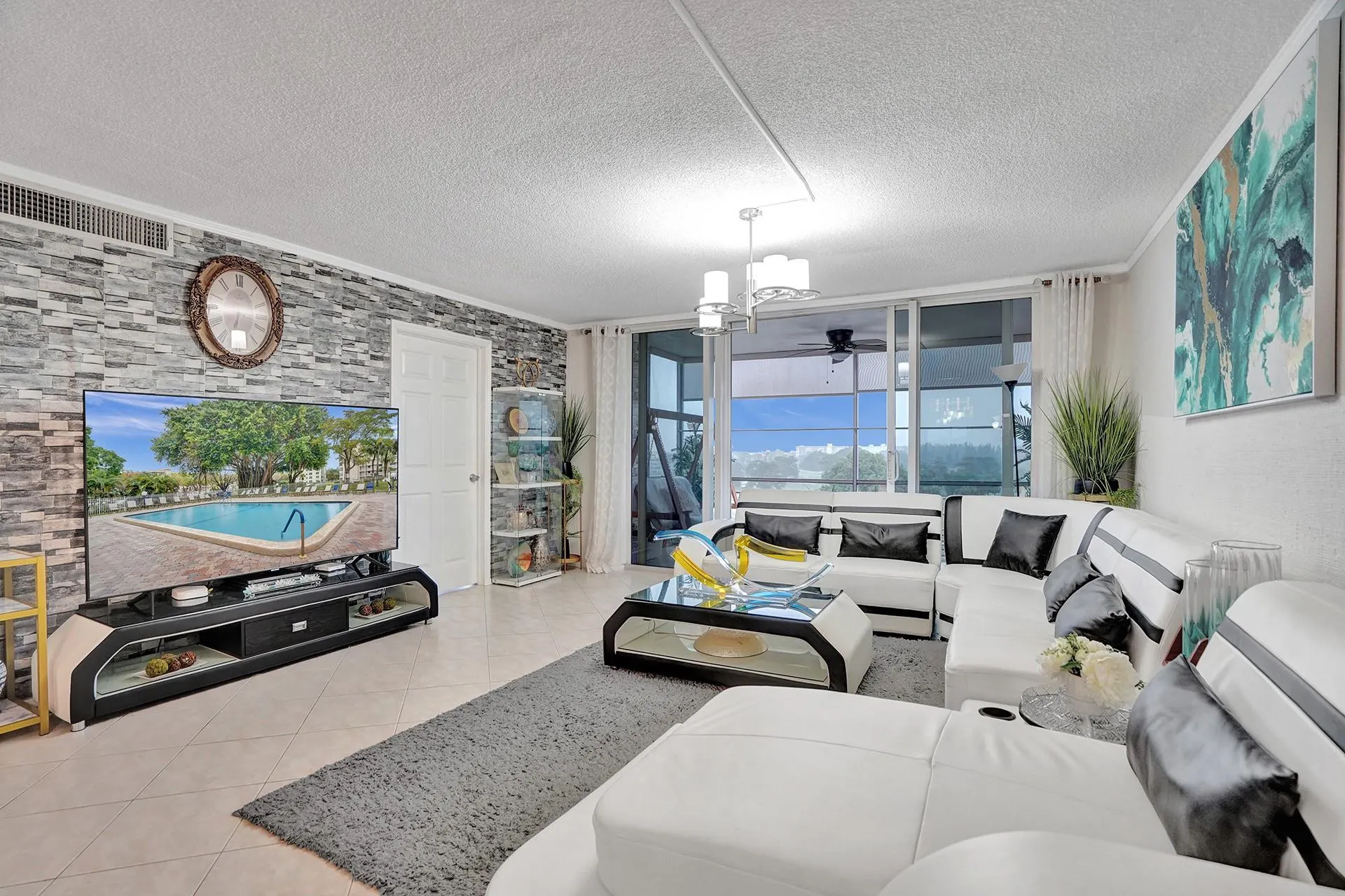 2671 S Course Drive, #610