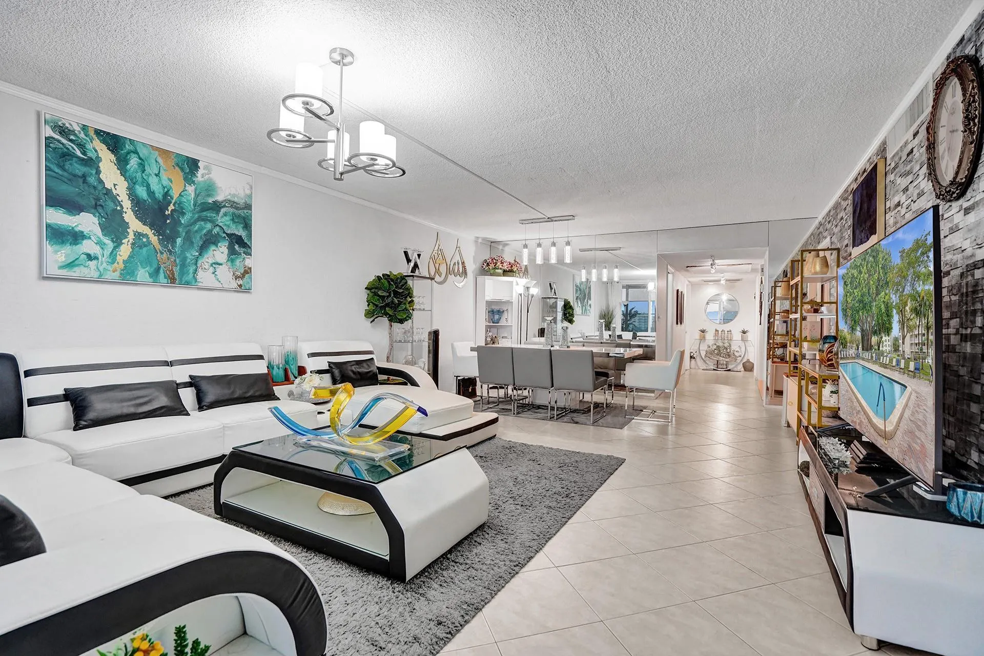 2671 S Course Drive, #610