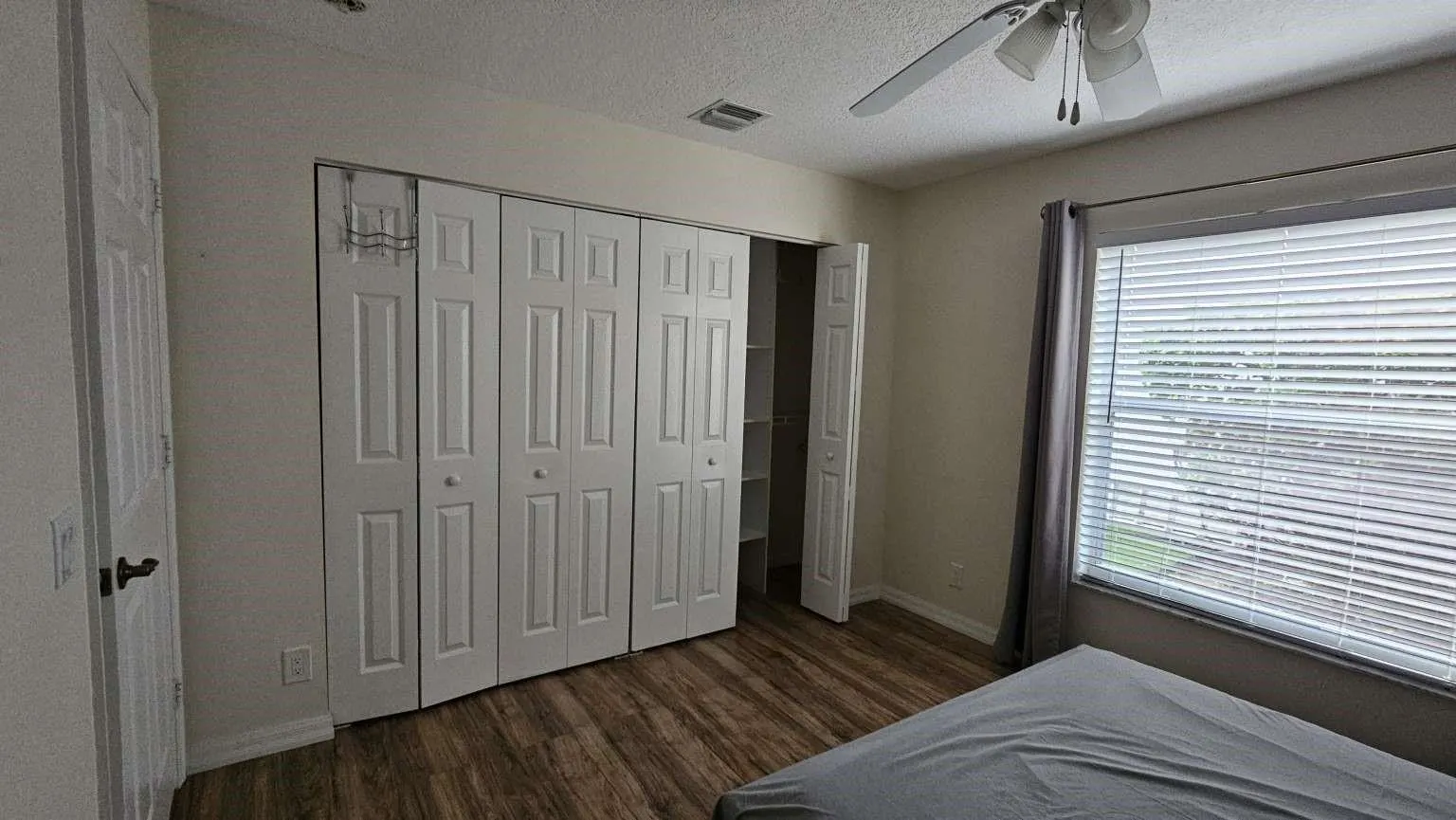 3212 Ridge Trce