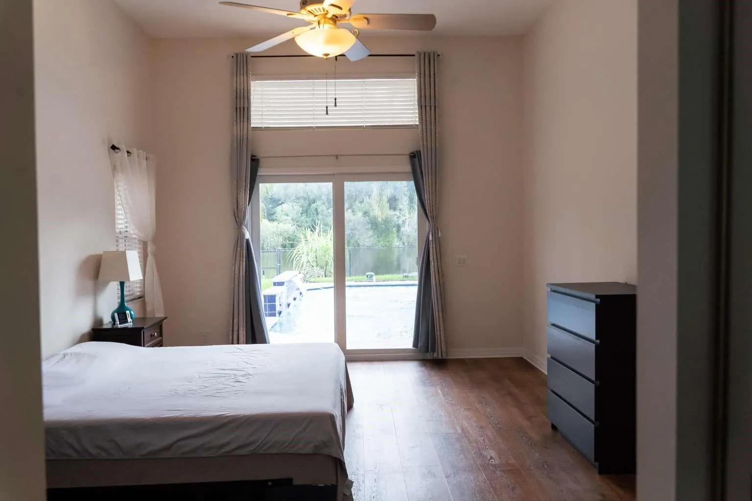 3212 Ridge Trce