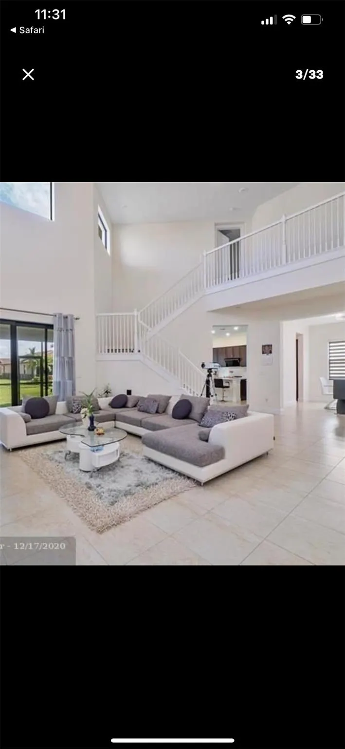 11795 Waterway Cir