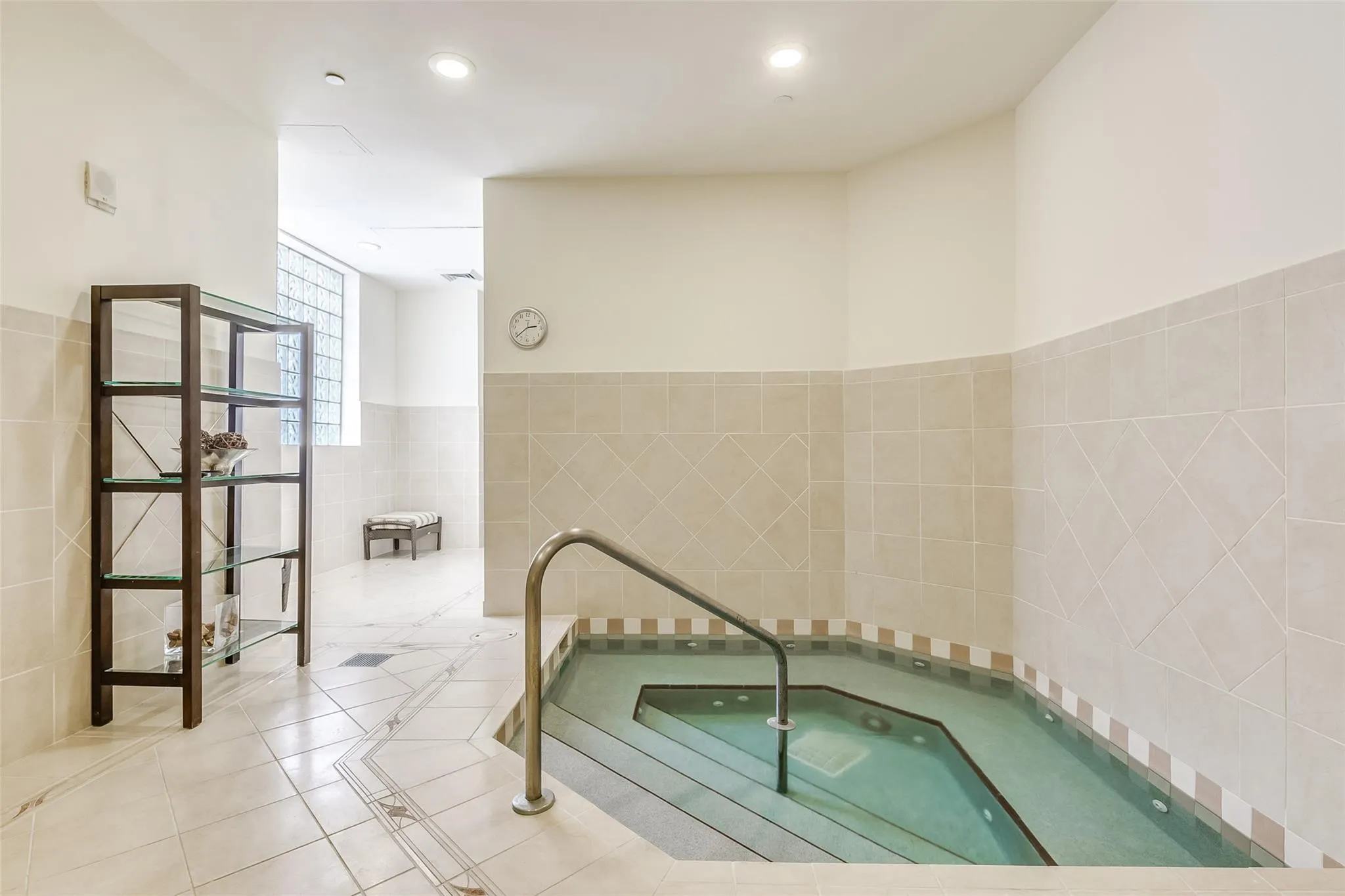 610 W Las Olas Blvd, #721N