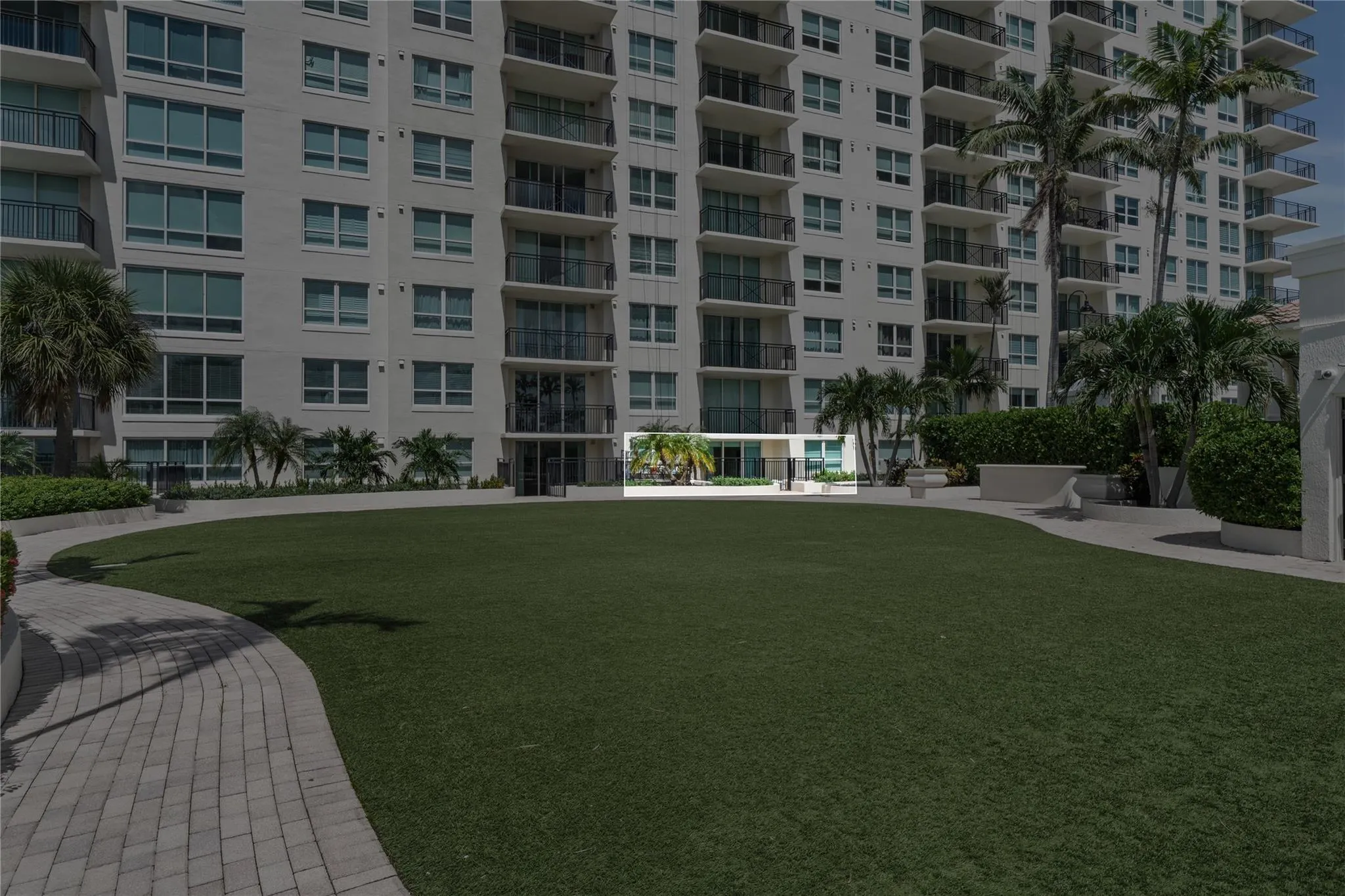 610 W Las Olas Blvd, #721N
