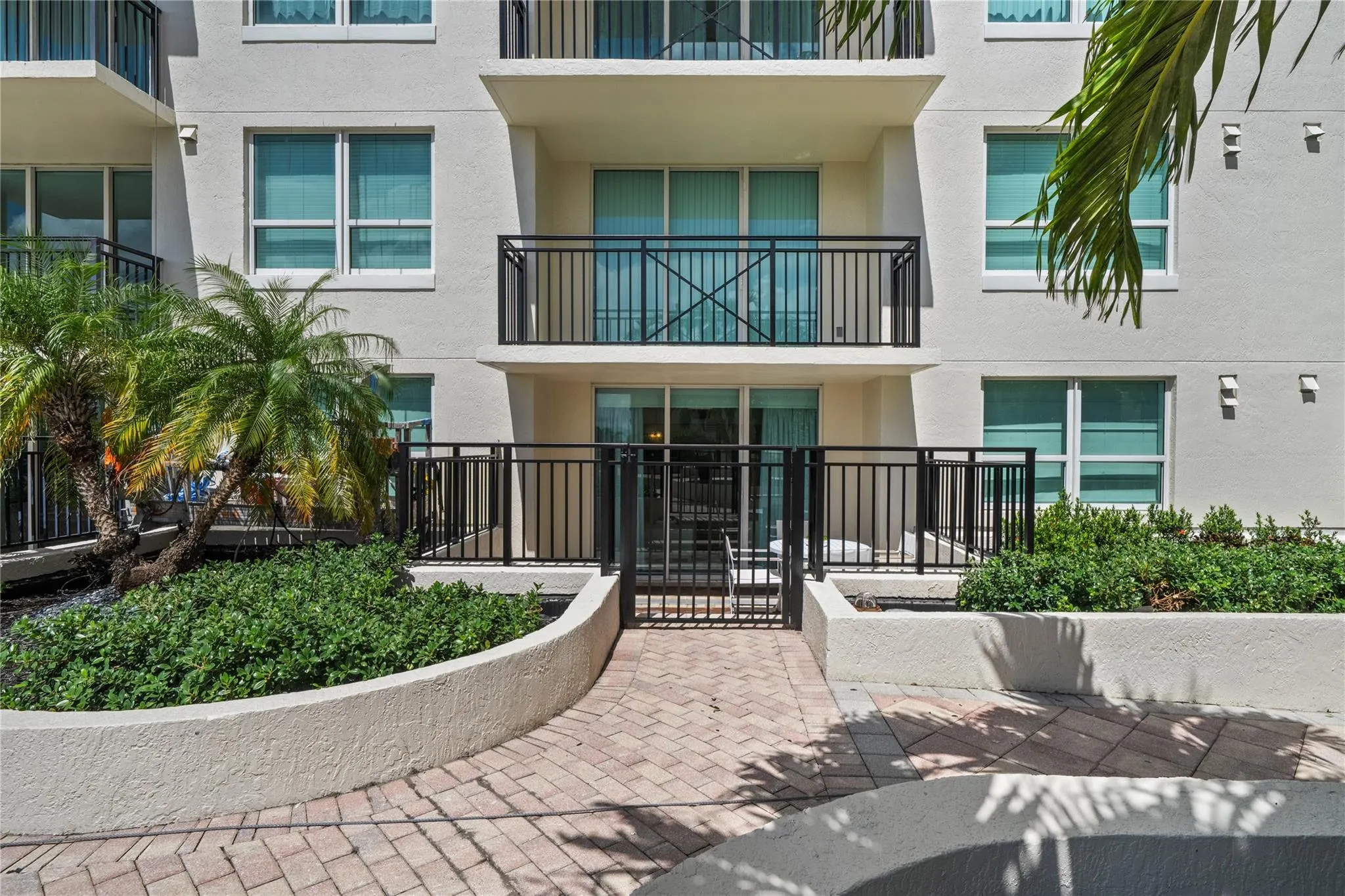 610 W Las Olas Blvd, #721N