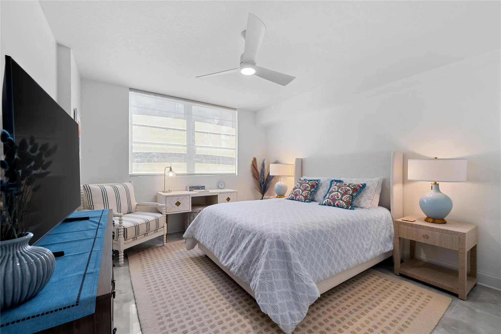 610 W Las Olas Blvd, #721N