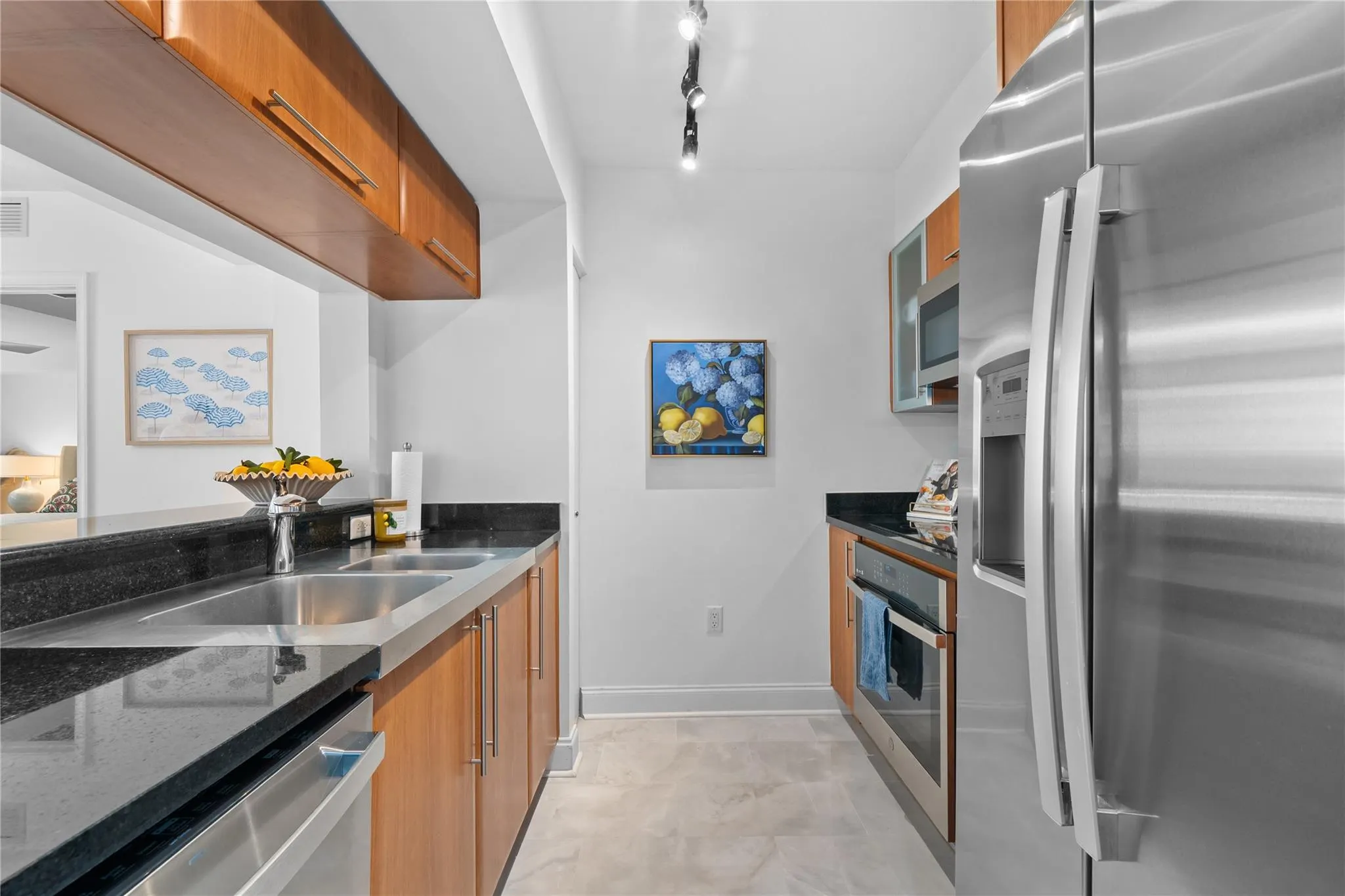 610 W Las Olas Blvd, #721N