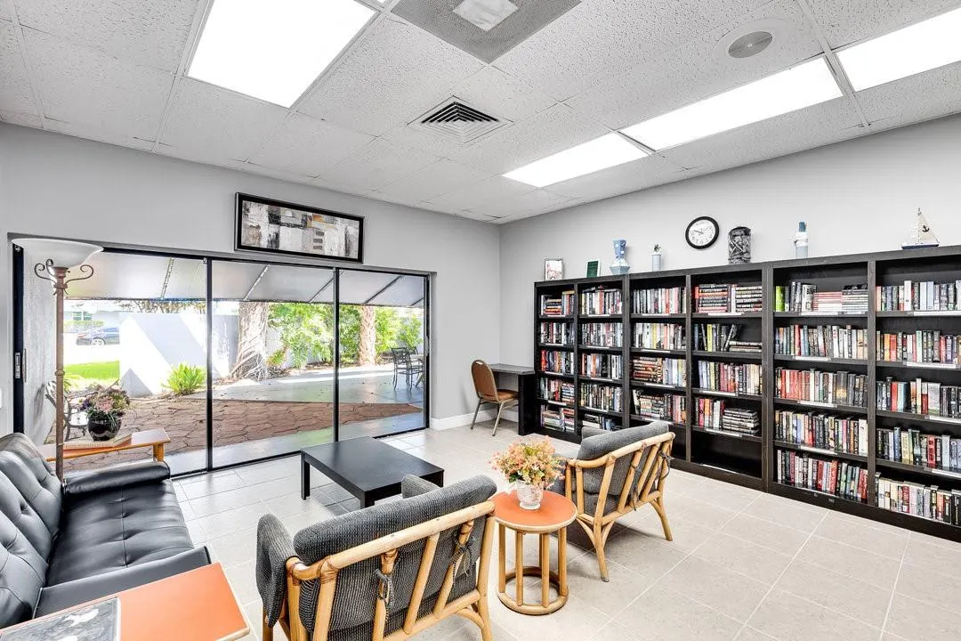 9080 Lime Bay Blvd, #109