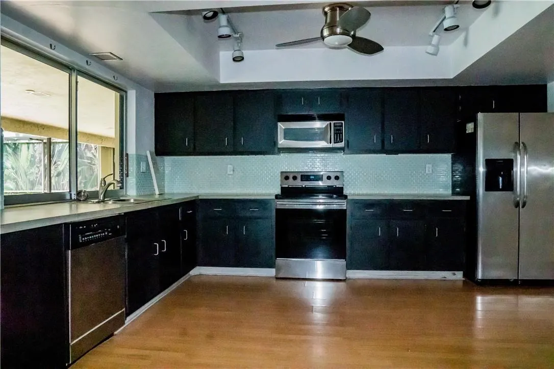 1701 SW 75th Ter