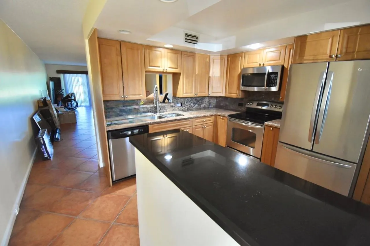 4301 Martinique Cir, #K1