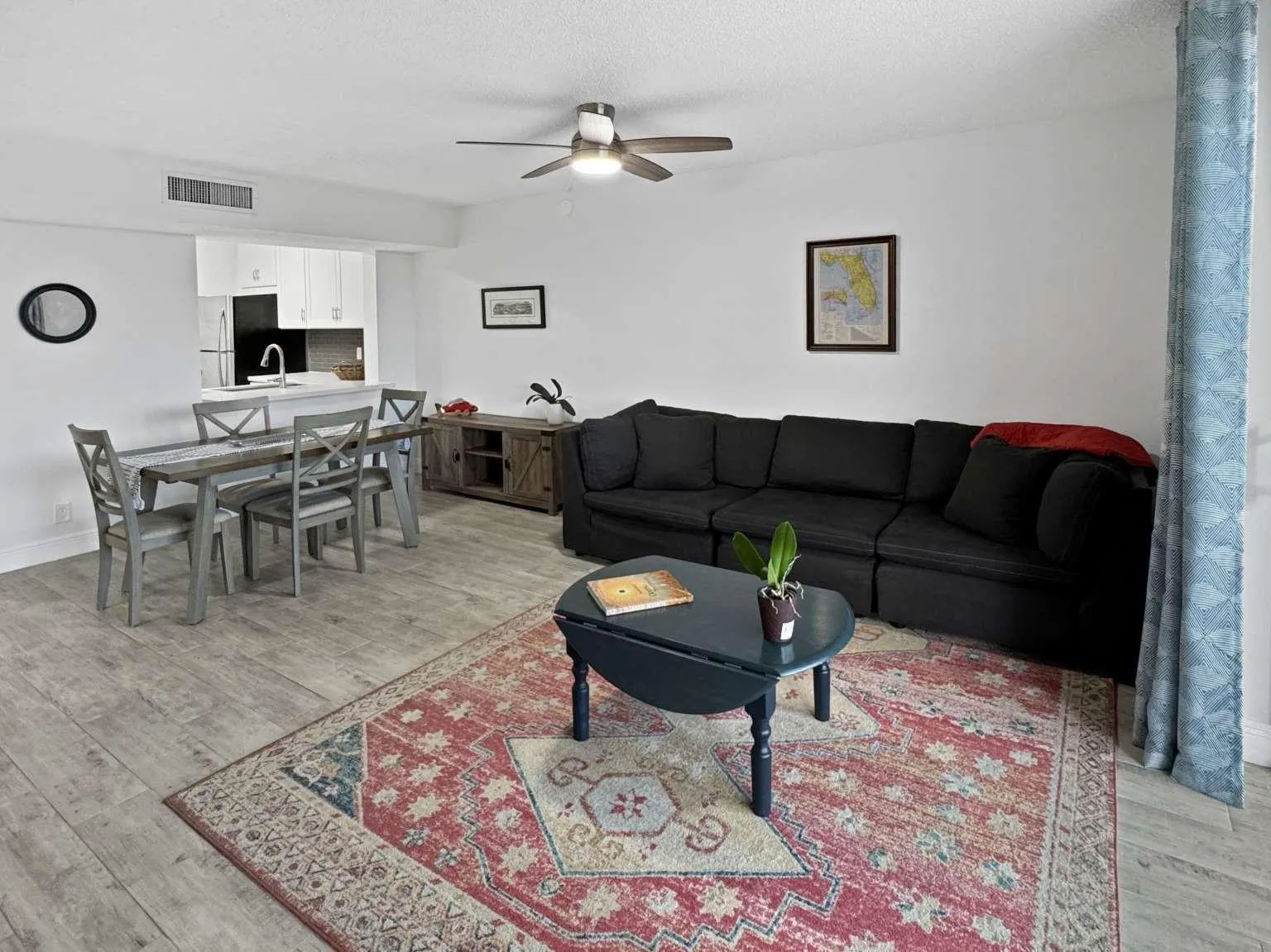 5160 Las Verdes Cir, #324