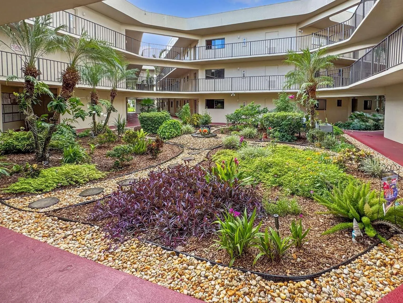 5160 Las Verdes Cir, #324