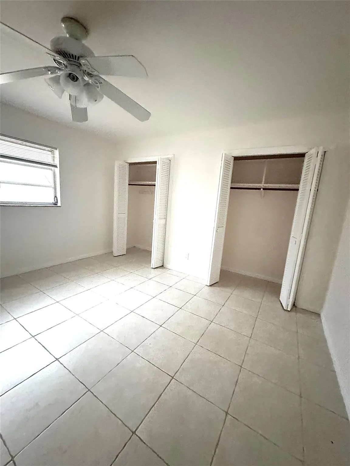 2180 NE 44th St, #2