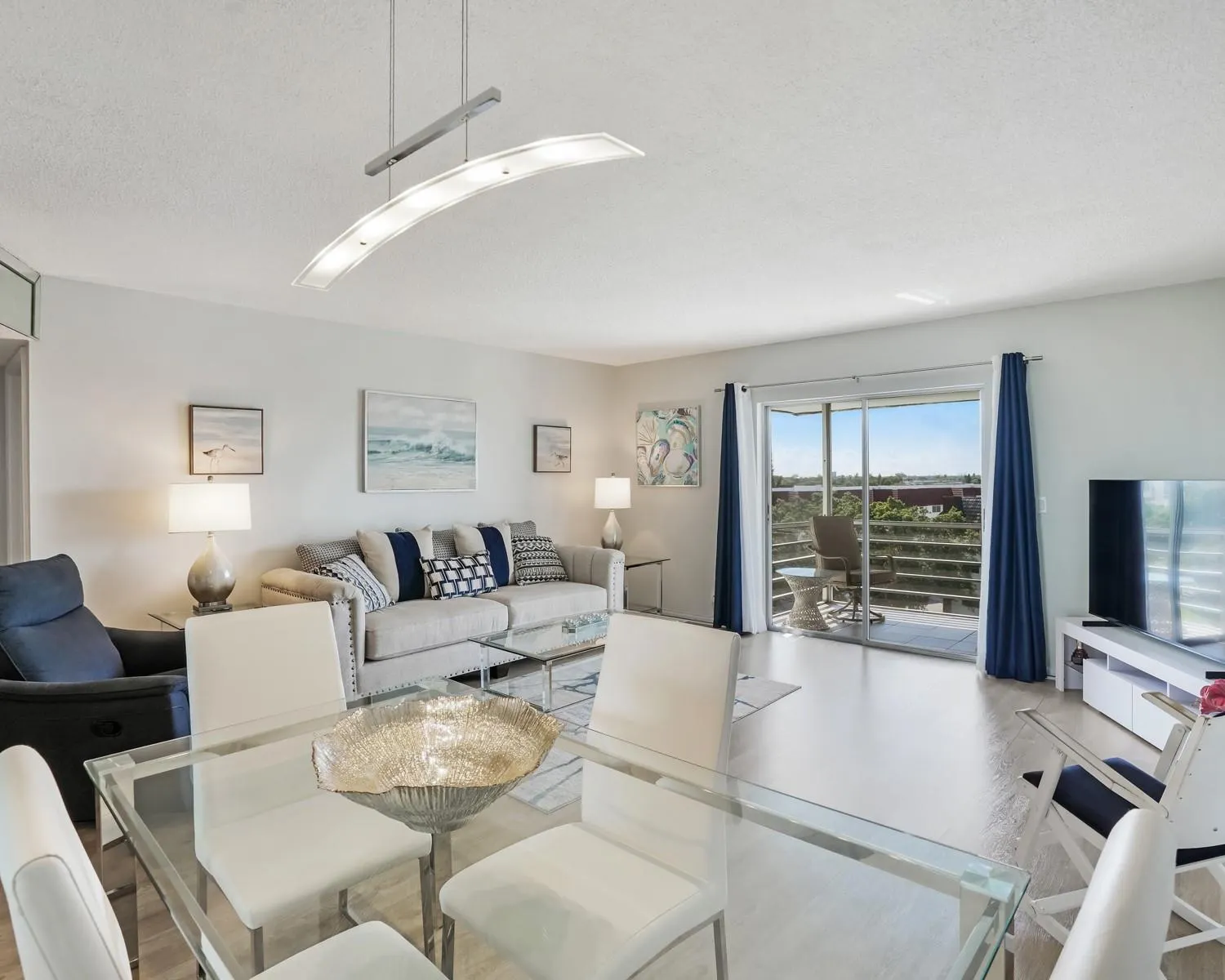4751 NW 21st St, #604