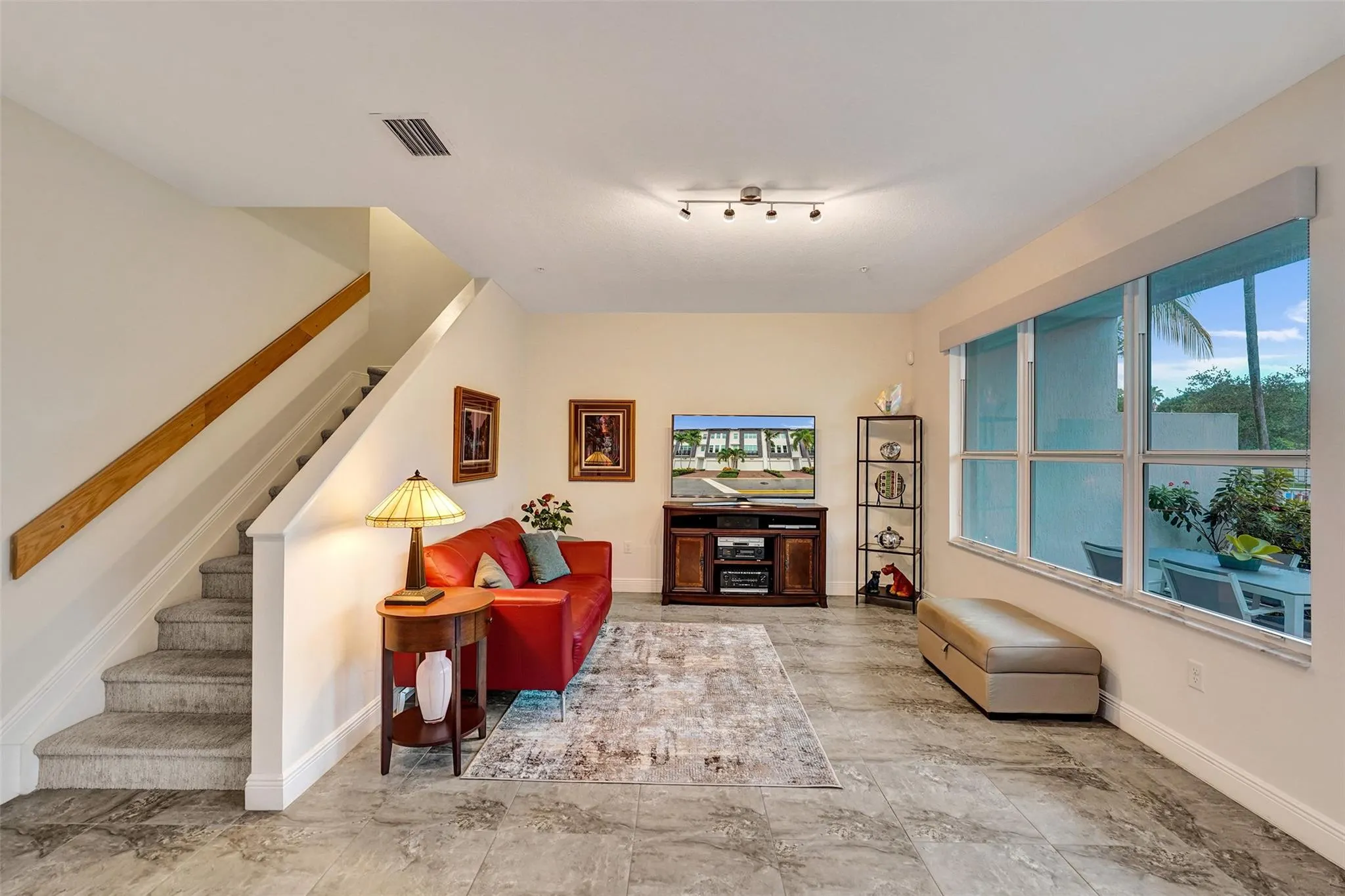 2900 NE 12th Ter, #19