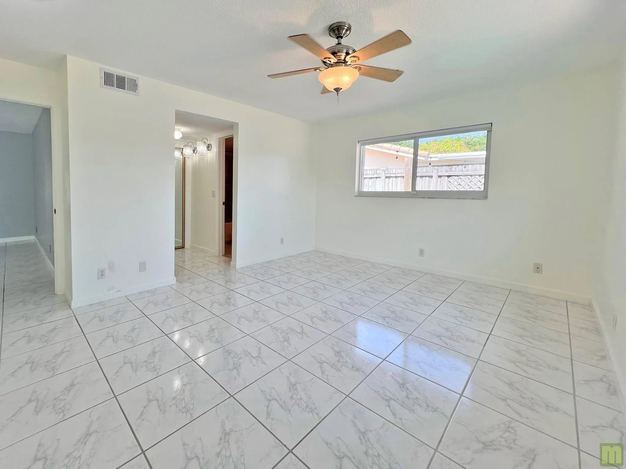 3318 NW 68th Ct