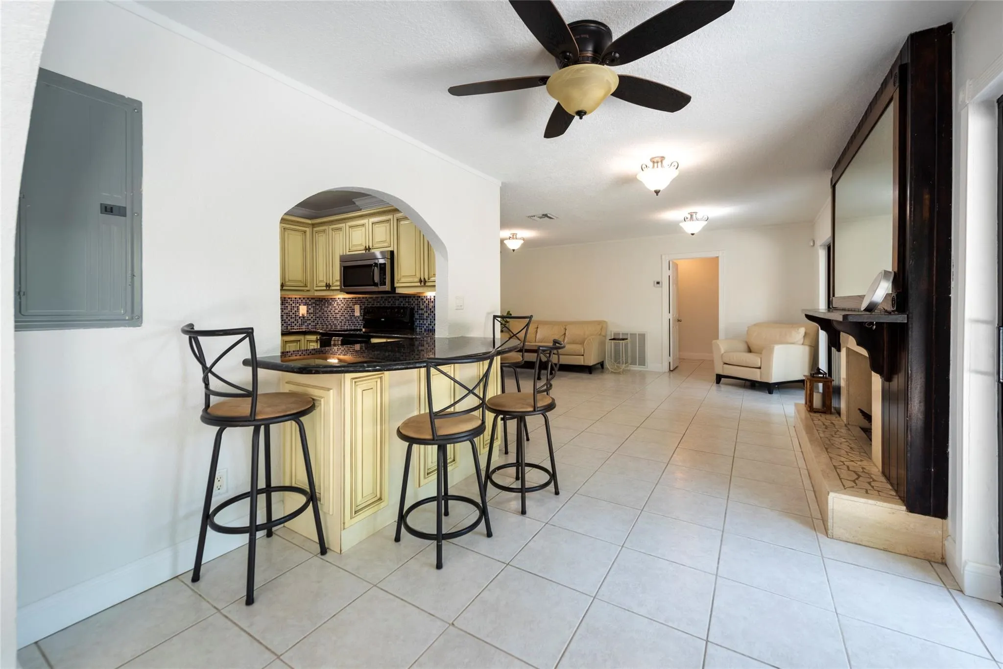 3412 Leigh Rd