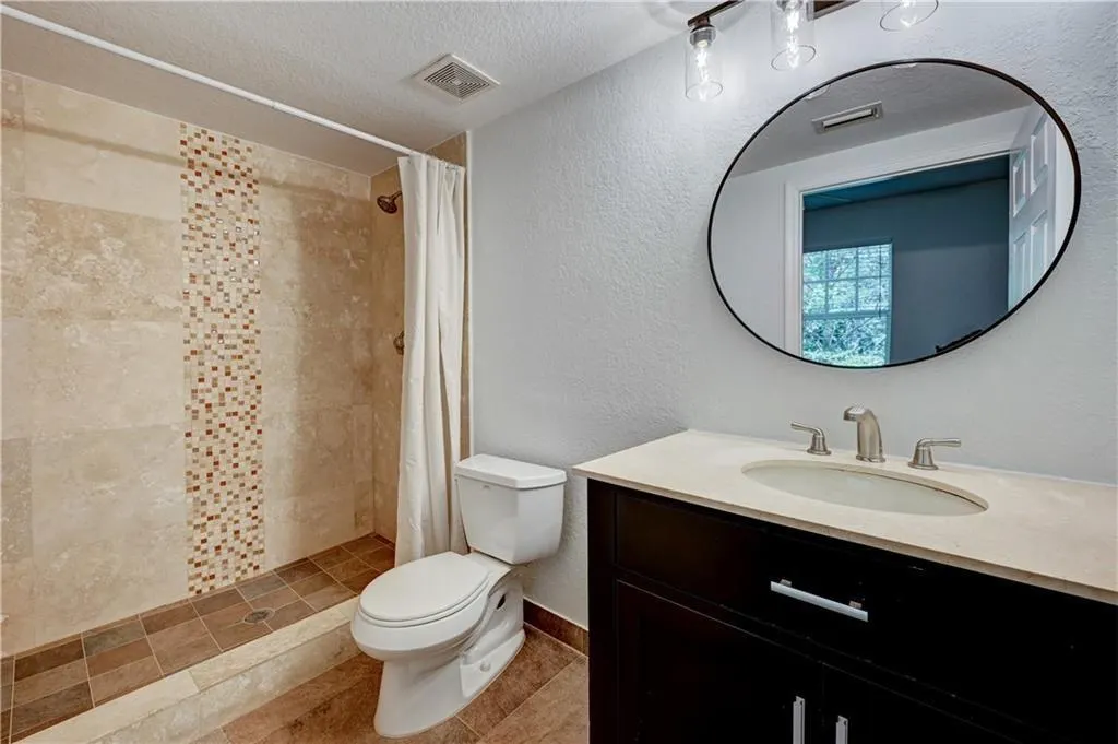 6746 W Sample Rd