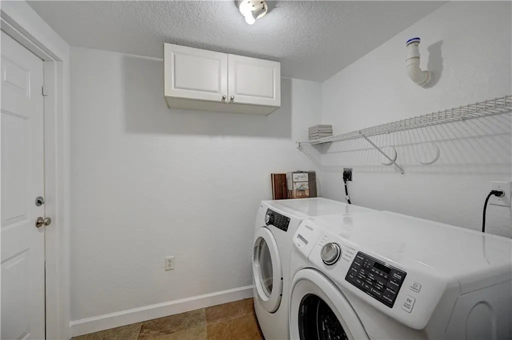6746 W Sample Rd