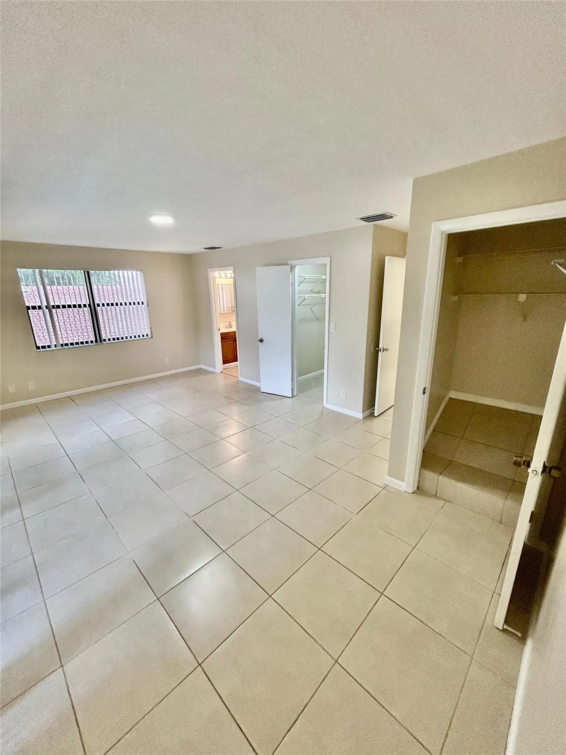 3534 NW 114th Ln, #3534