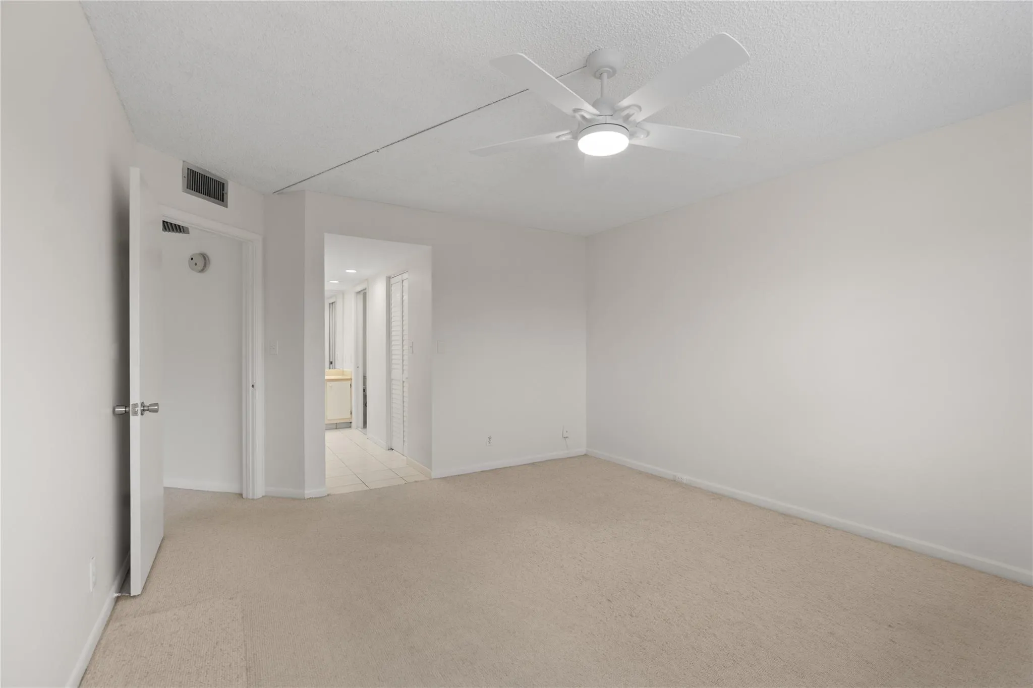 1801 Eleuthera Pt, #J3