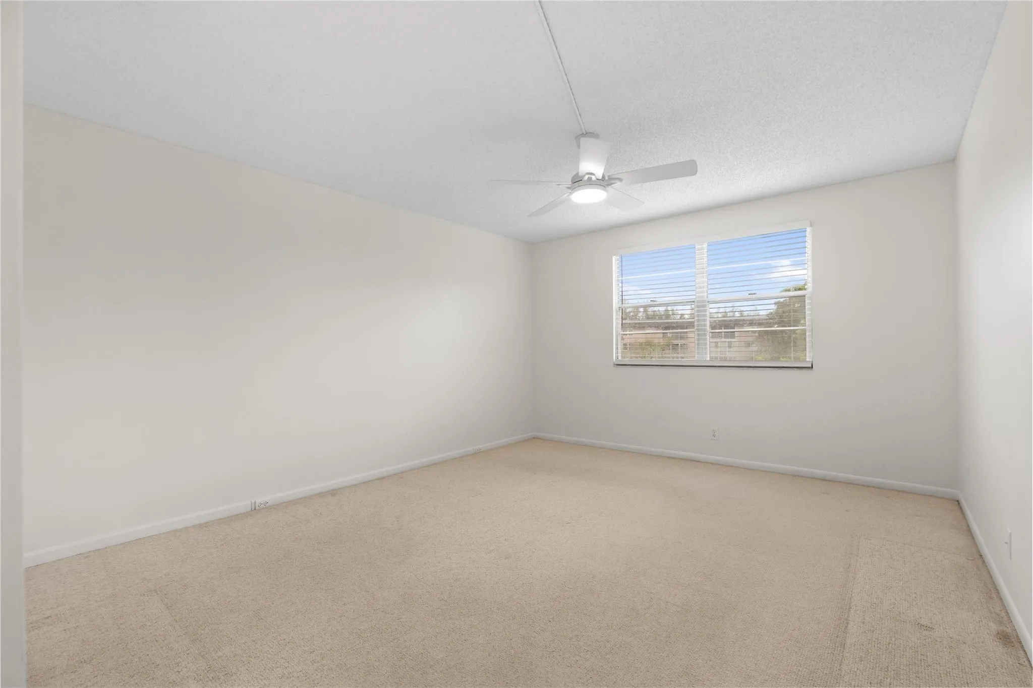 1801 Eleuthera Pt, #J3