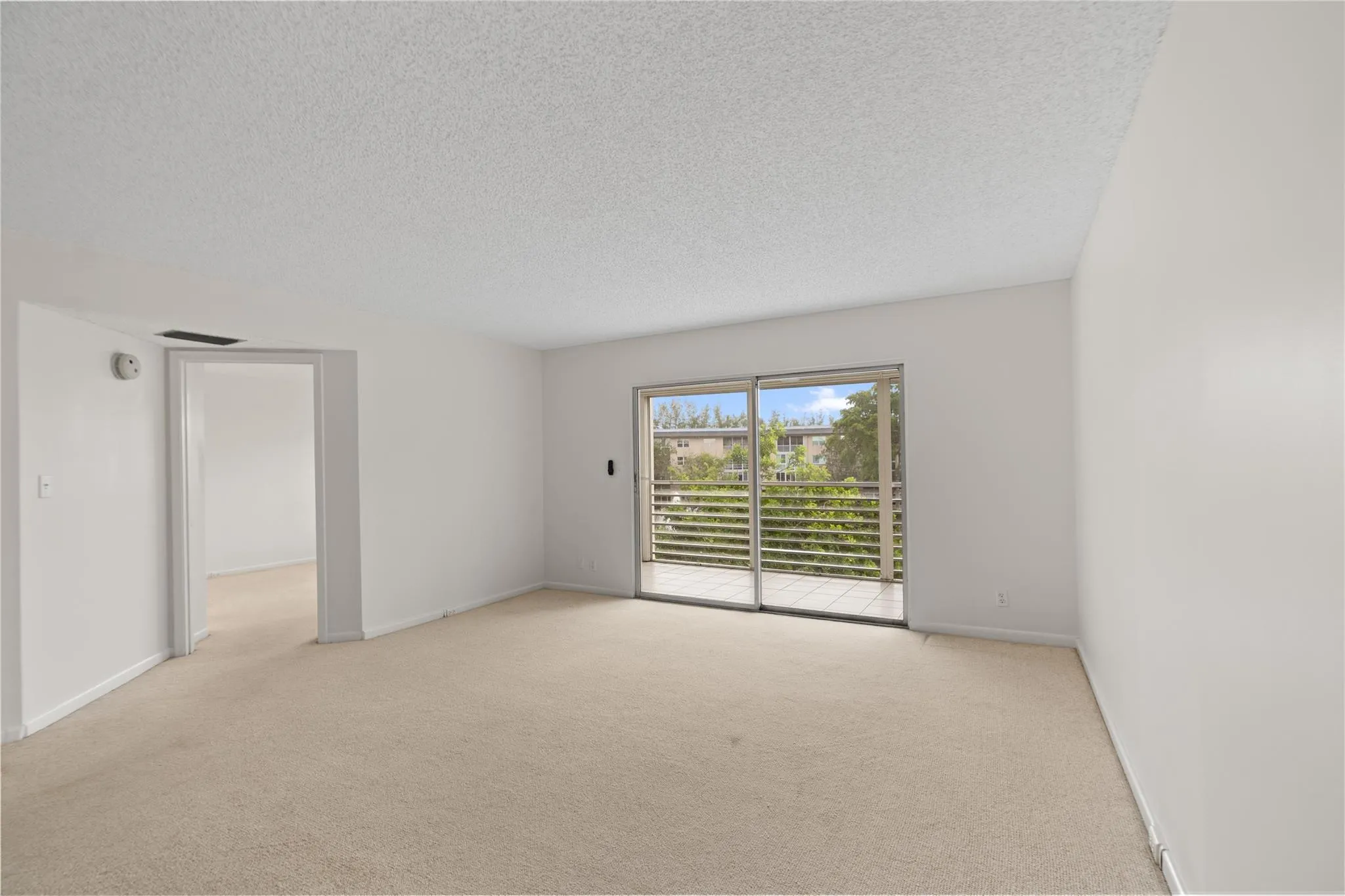 1801 Eleuthera Pt, #J3