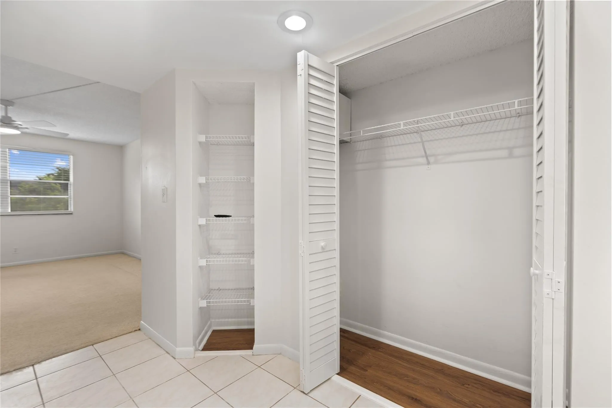 1801 Eleuthera Pt, #J3