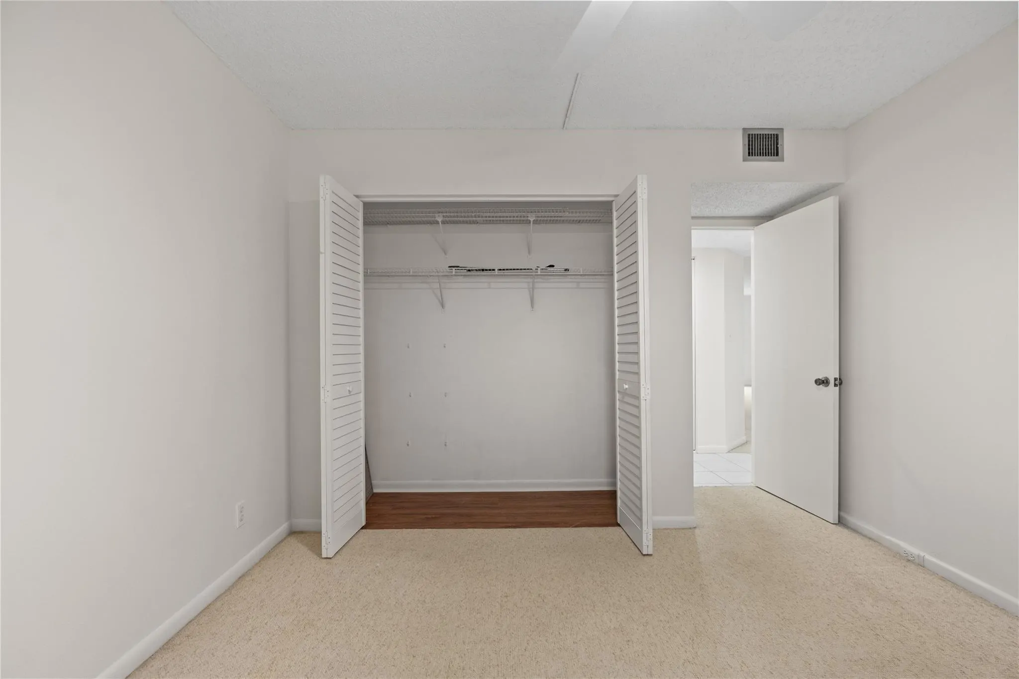 1801 Eleuthera Pt, #J3