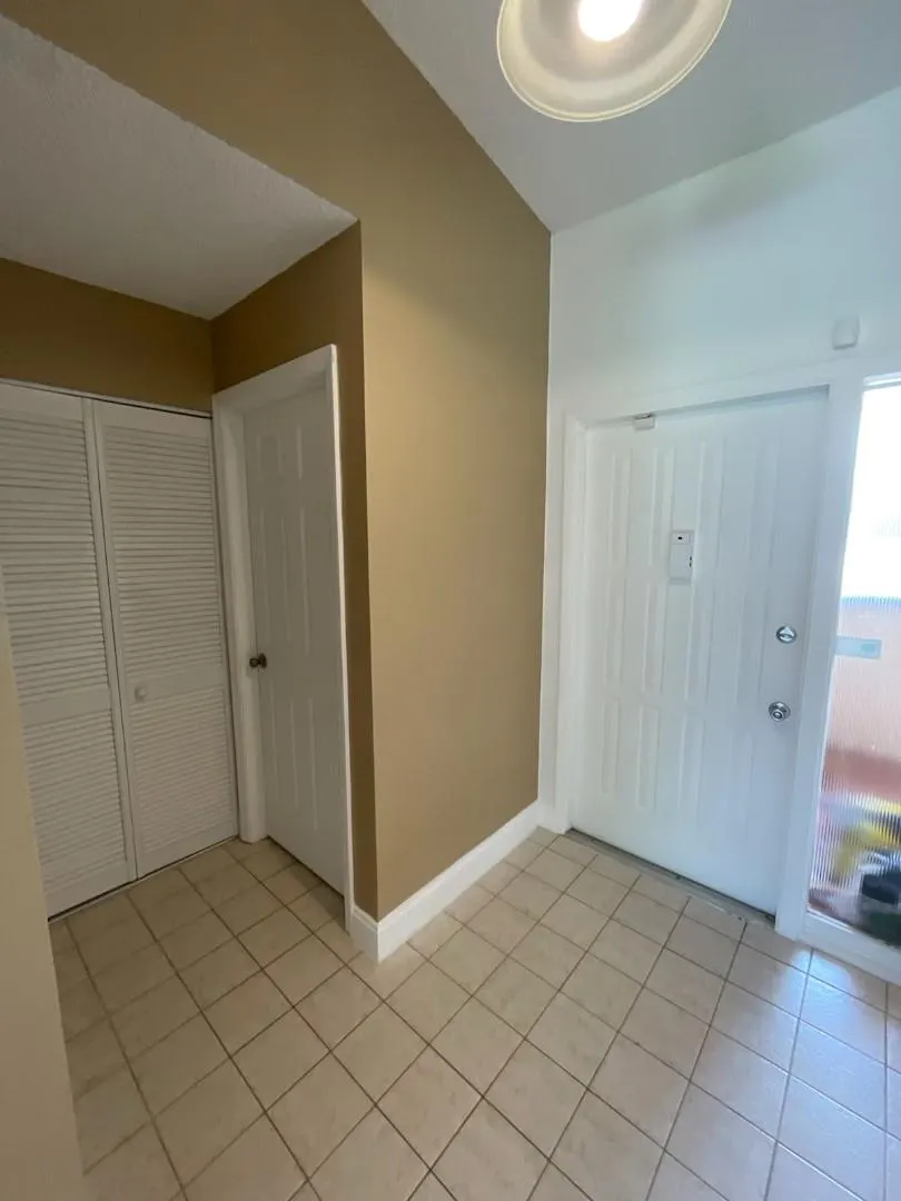 2363 SW 15th St, #82