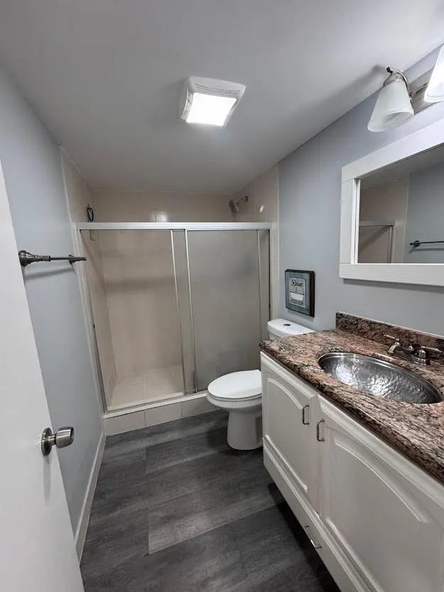 700 SE 2nd Ave, #409
